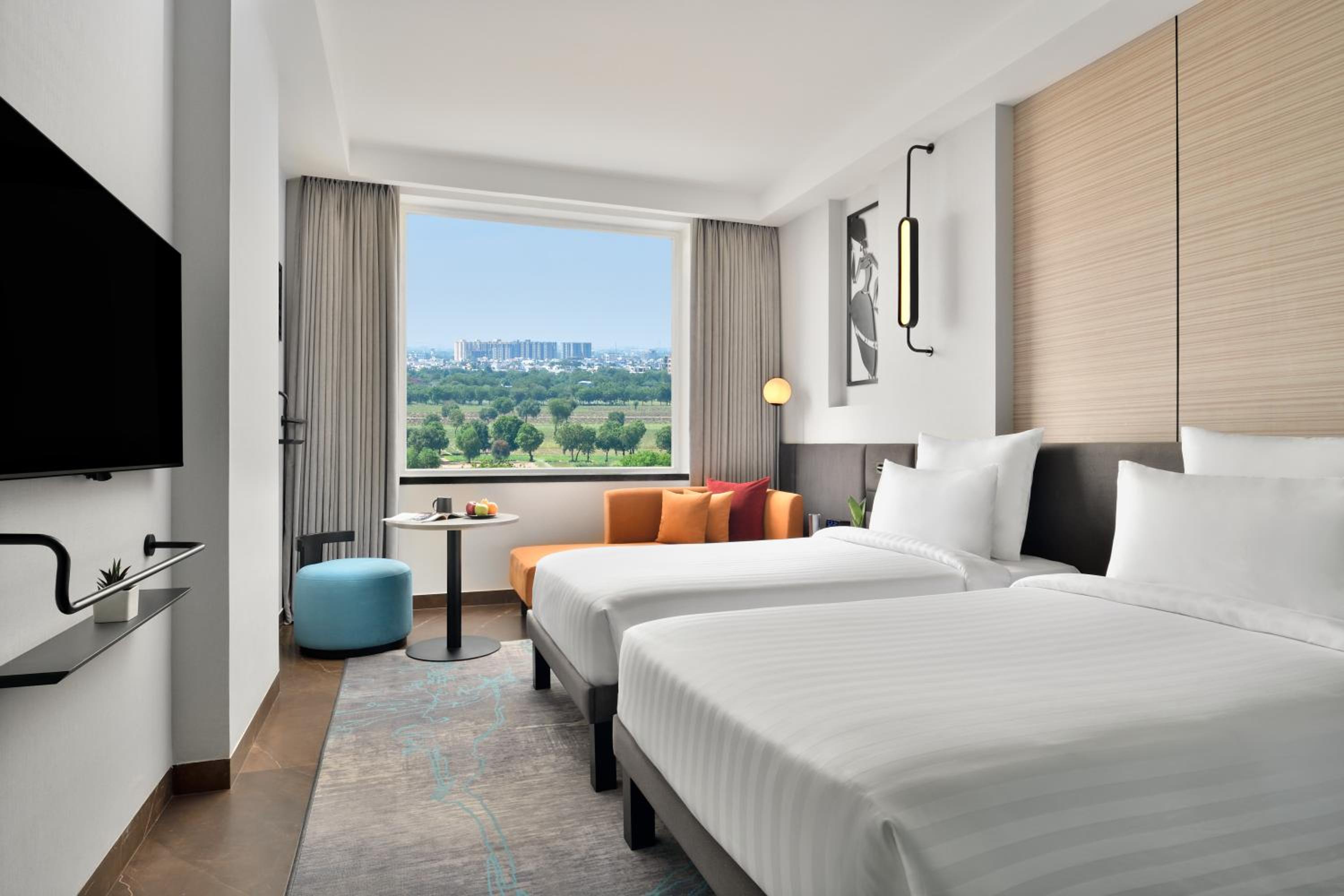 Superior Twin Room with Cazri View: 10% Discount on Food & Beverage | 20% Discount on One Spa | Complimentary Welcome Drink | Happy Hours Offer - Buy 2 Get 1 Free on Alcoholic Beverages and Soft Beverages - Photo 3
