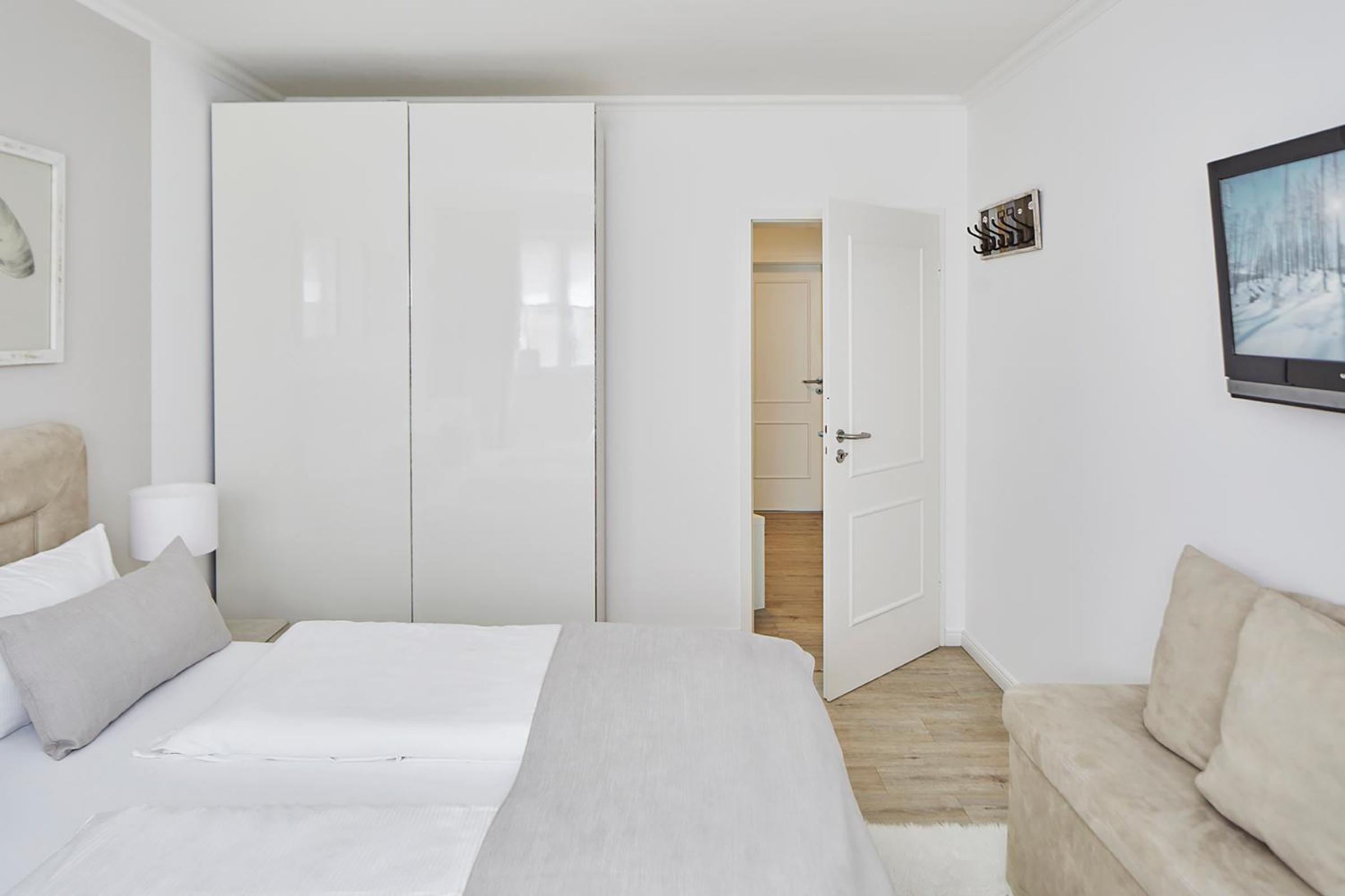 Two-Bedroom Apartment - Below Ground Level - Ostseeherz - Photo 7