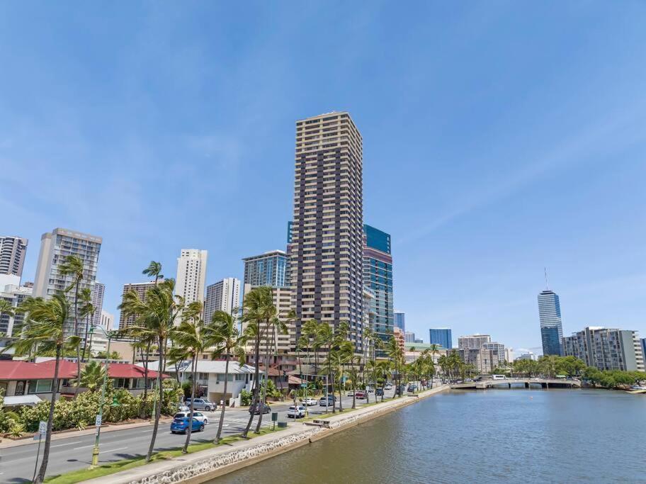 2 bedroom Penthouse new upgrade OceanView (PH503): Two-Bedroom Apartment photo