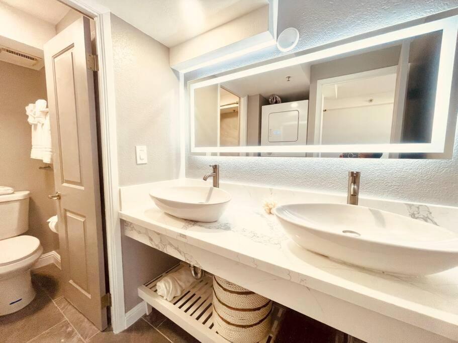 2 bedroom Penthouse new upgrade OceanView (PH503): Two-Bedroom Apartment photo