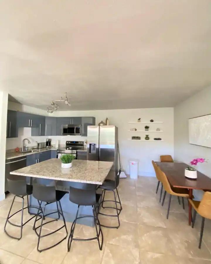Two-Bedroom Apartment photo 2