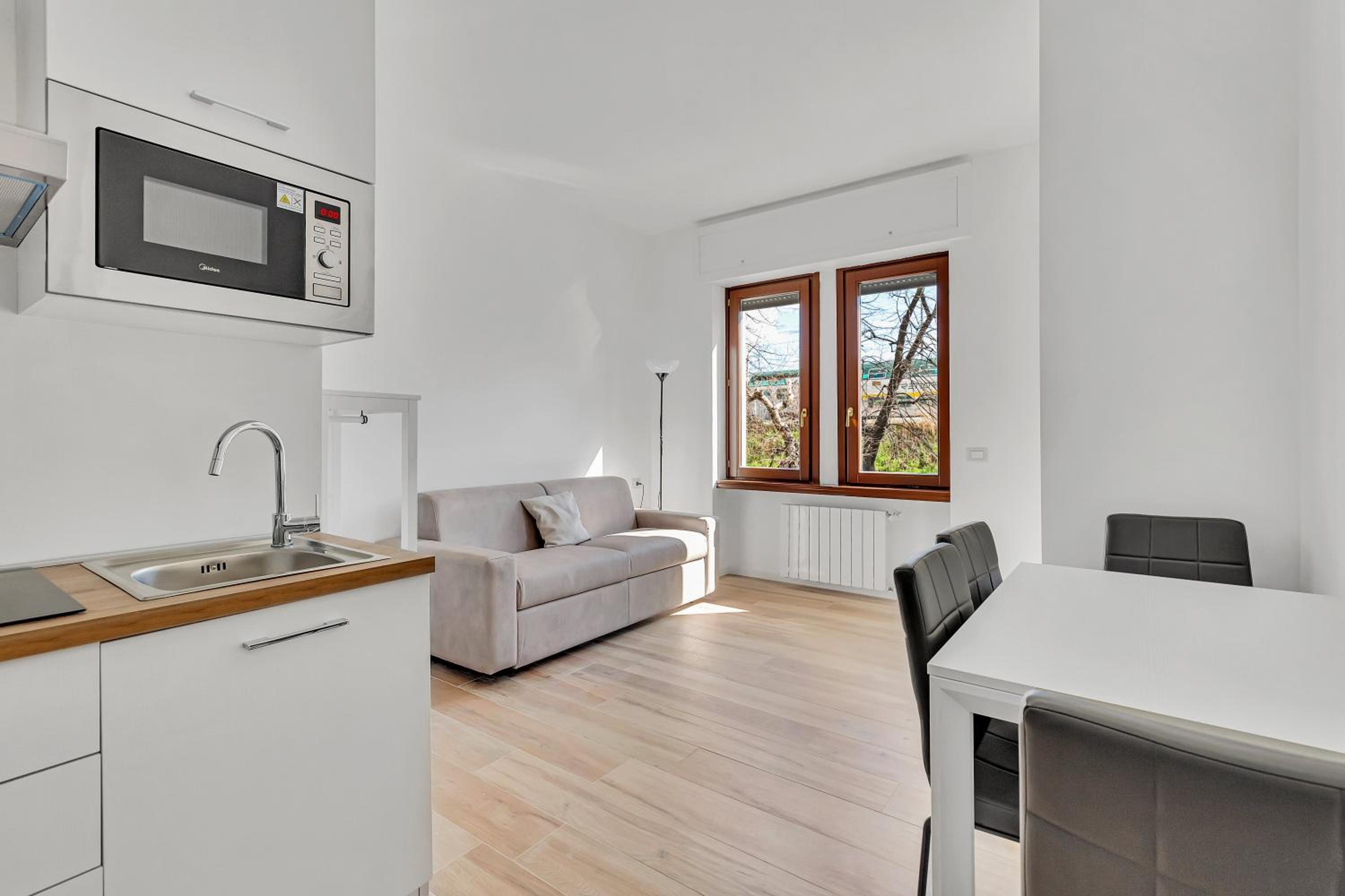 Apartment with Balcony