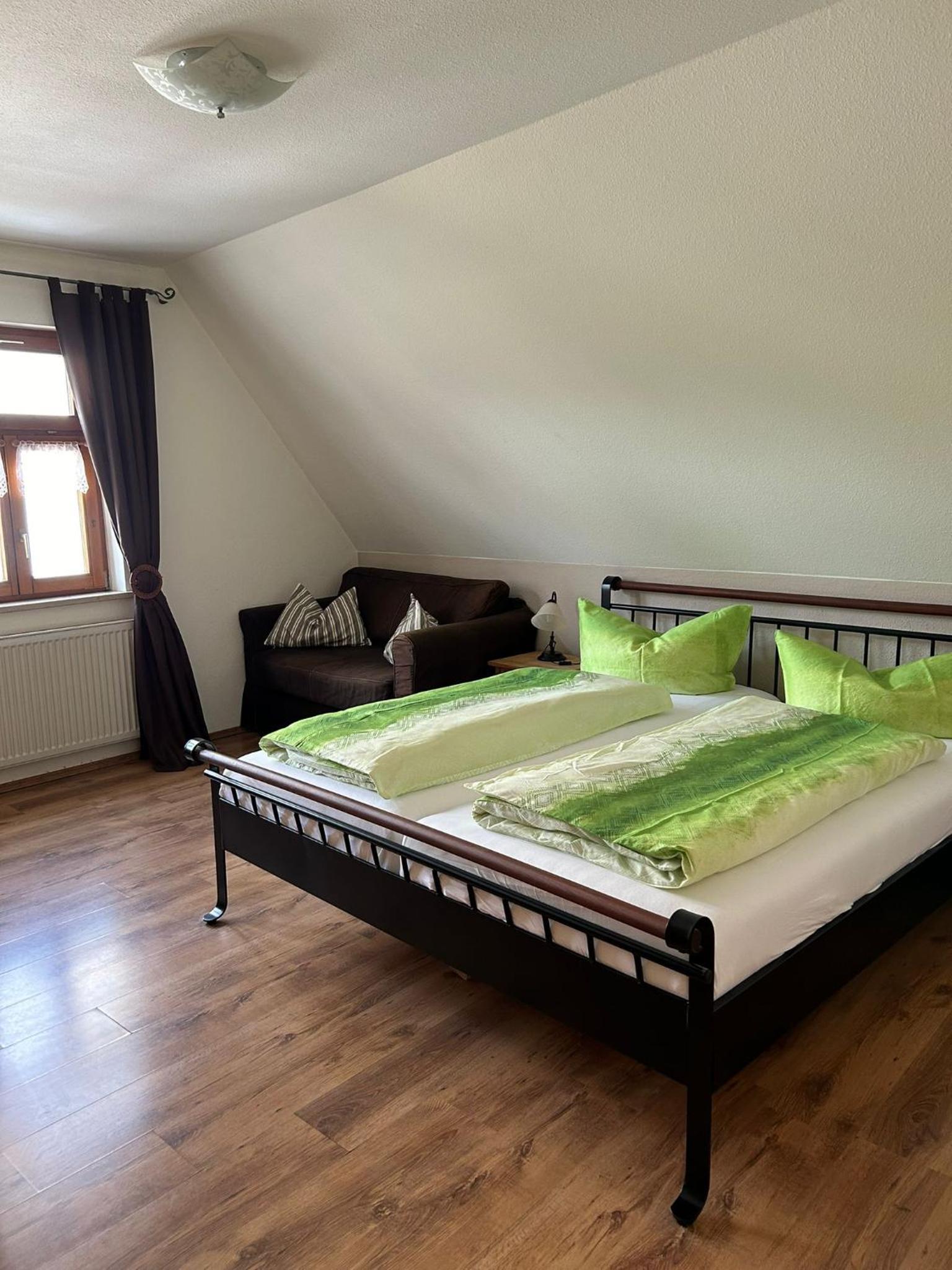 Double Room with Private Bathroom photo 3