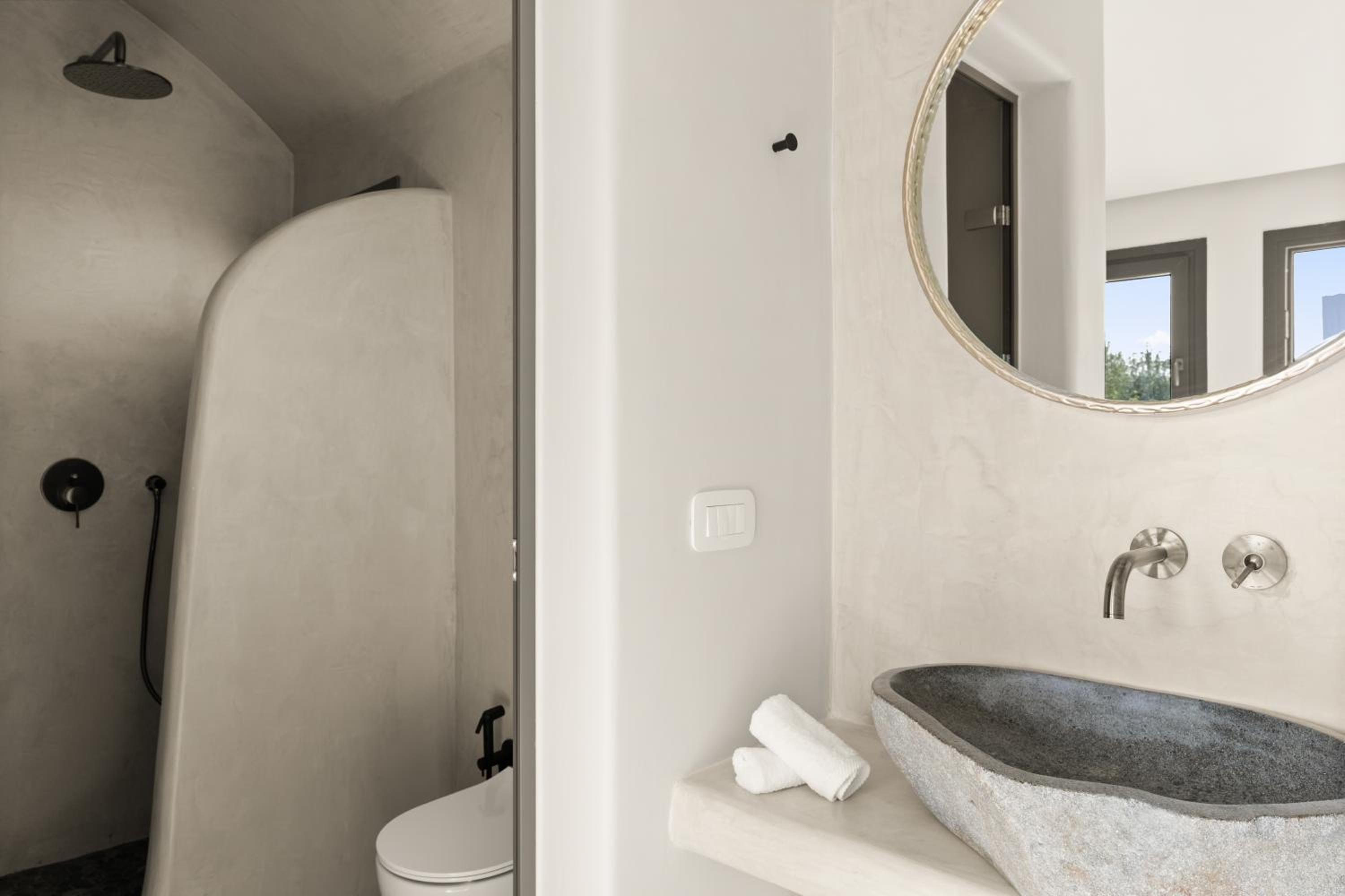 Junior Suite with Jetted Tub photo 3