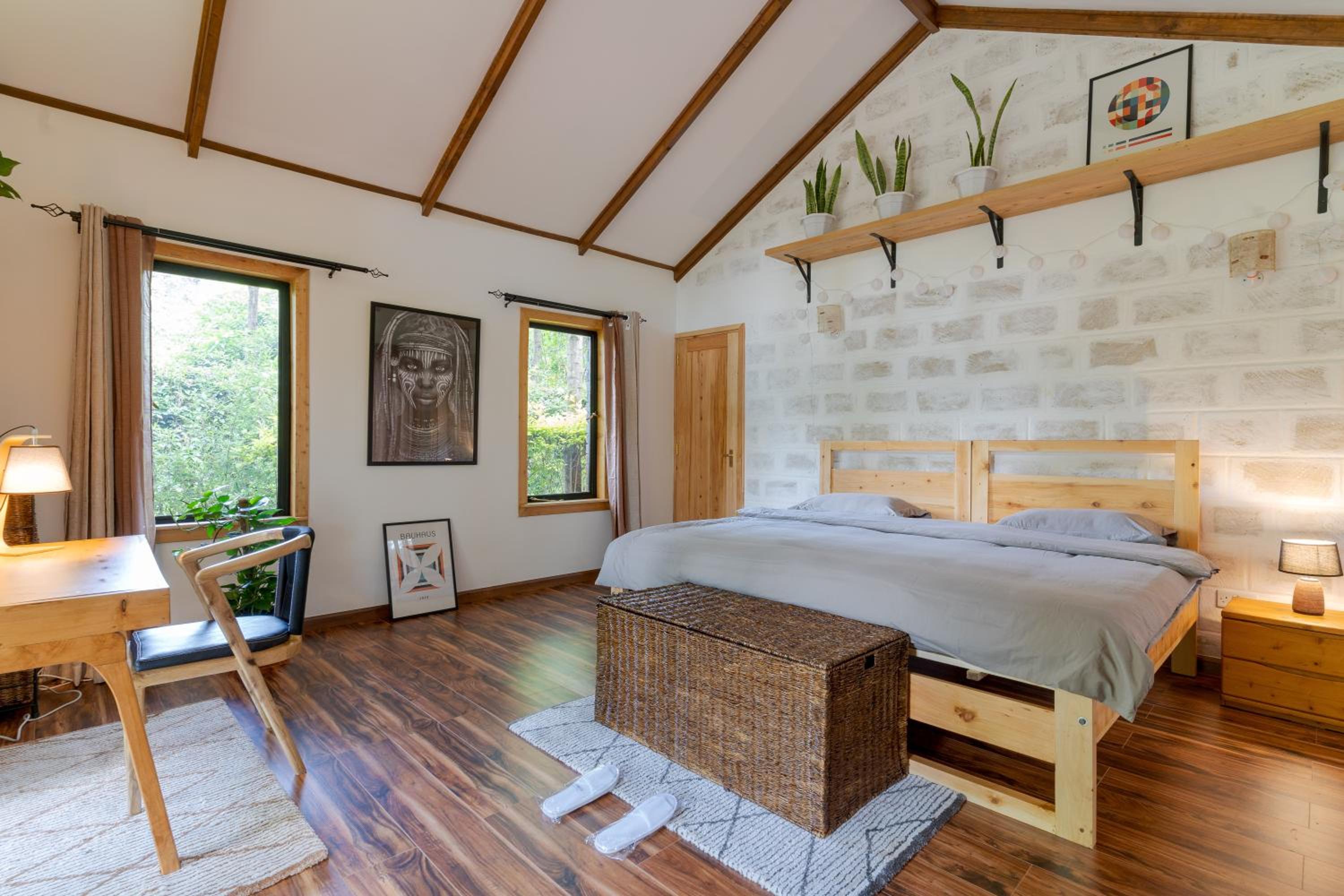 Deluxe Bungalow with Garden View