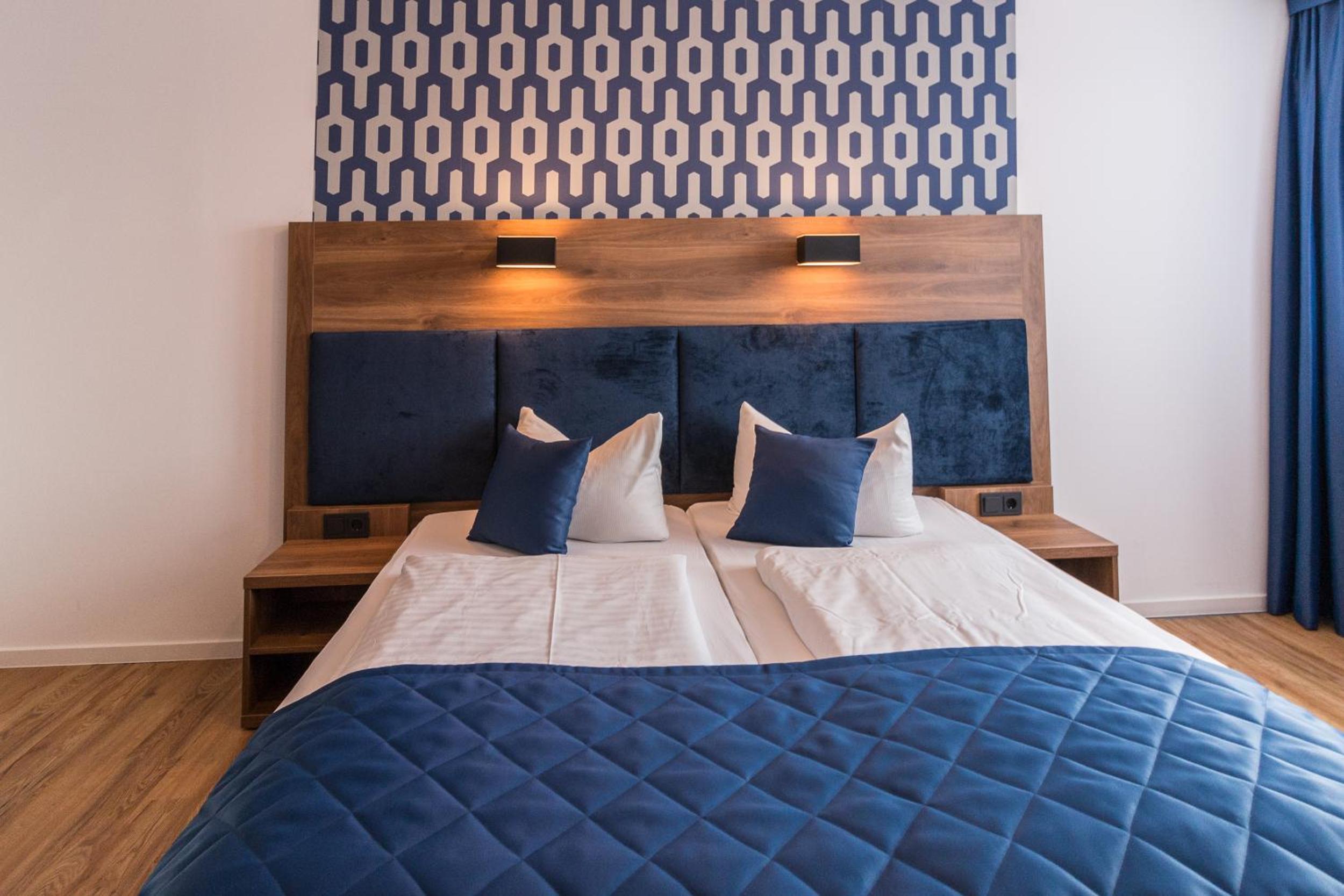 Double Room - Photo 6