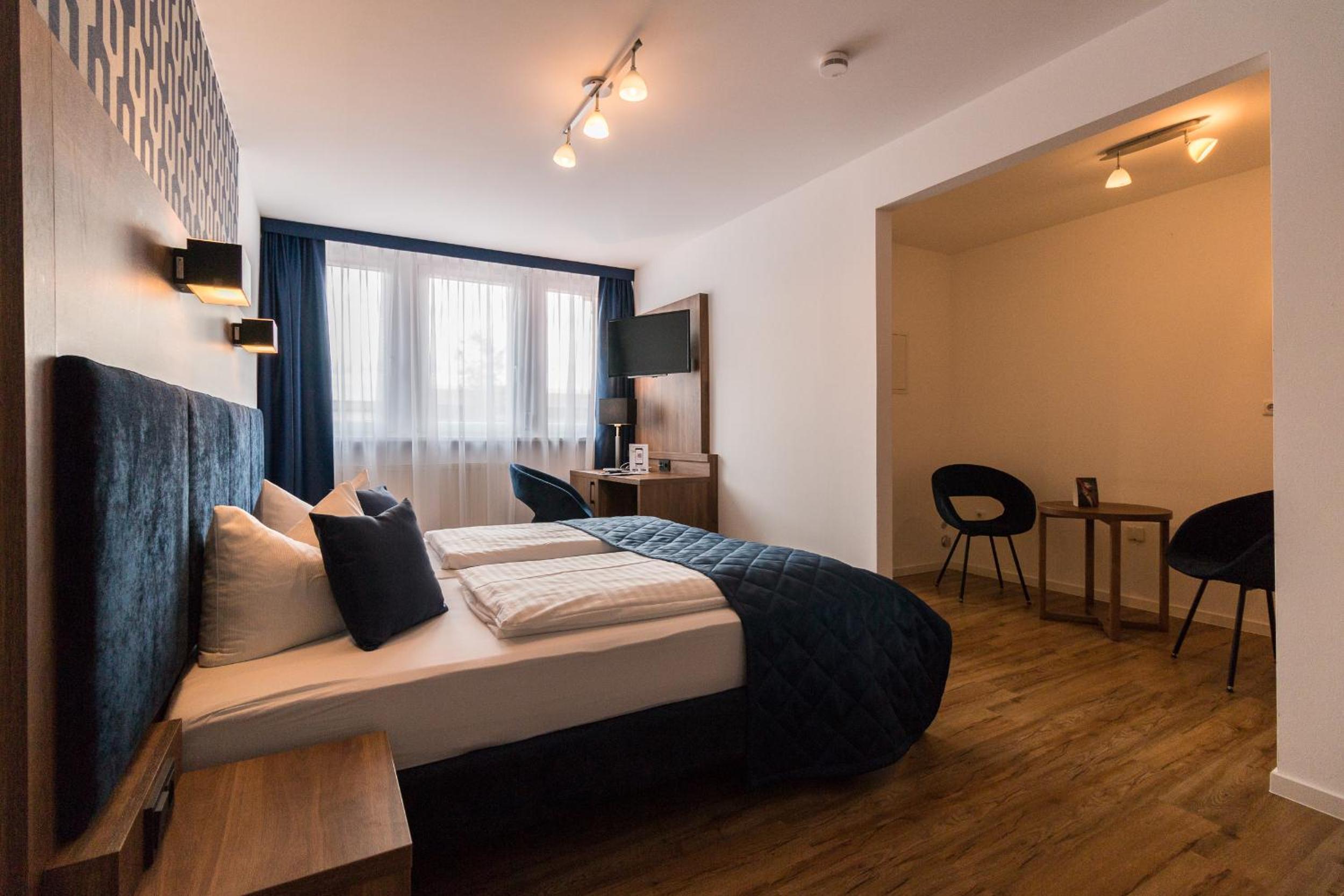 Double Room - Photo 3