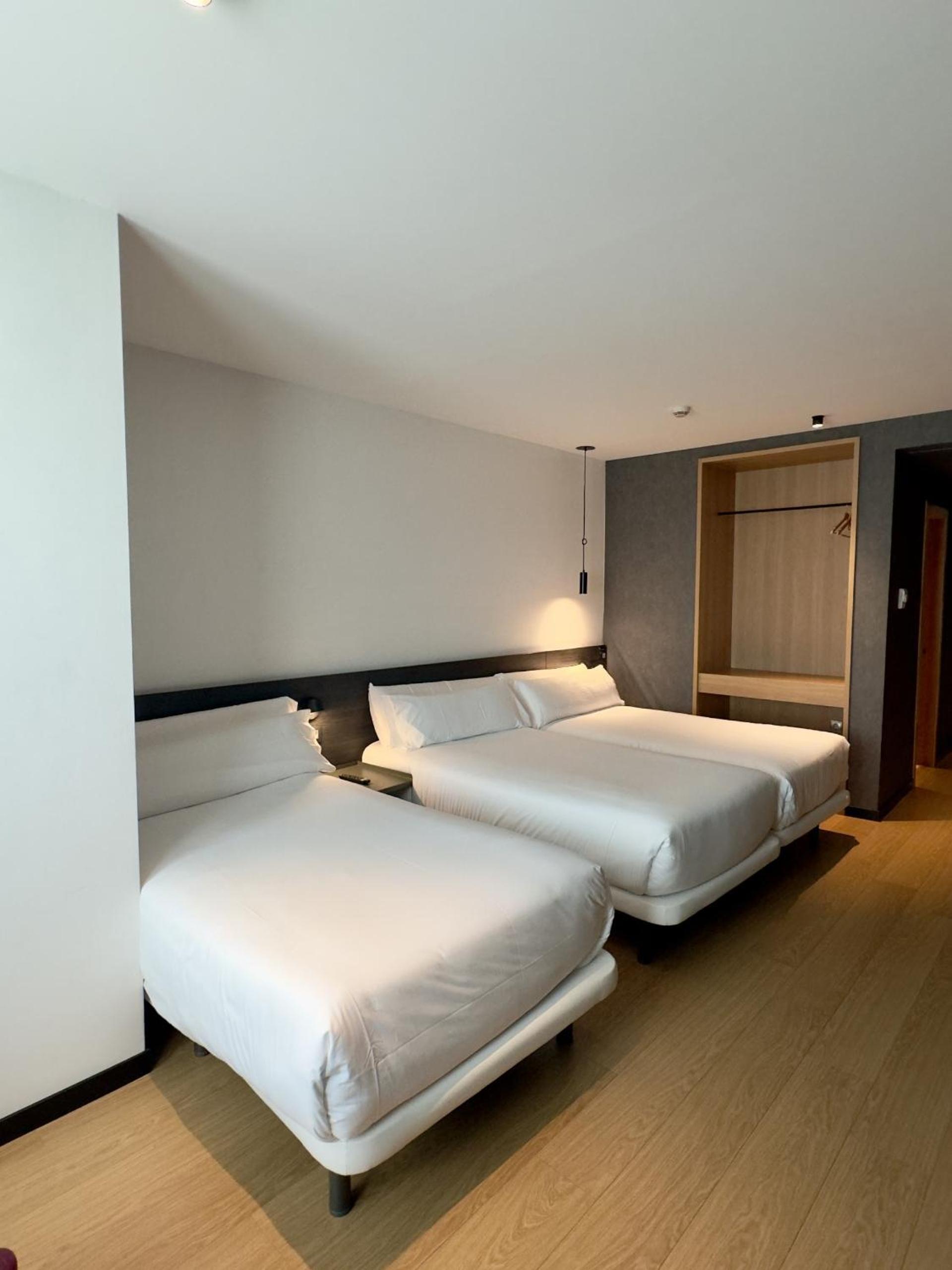 Triple Room - Photo 1