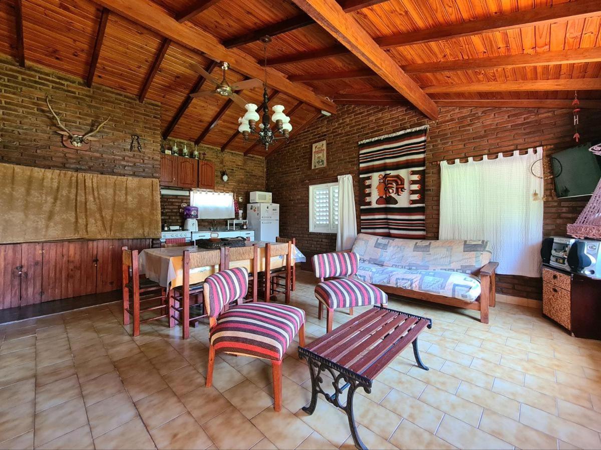 Three-Bedroom House photo 2