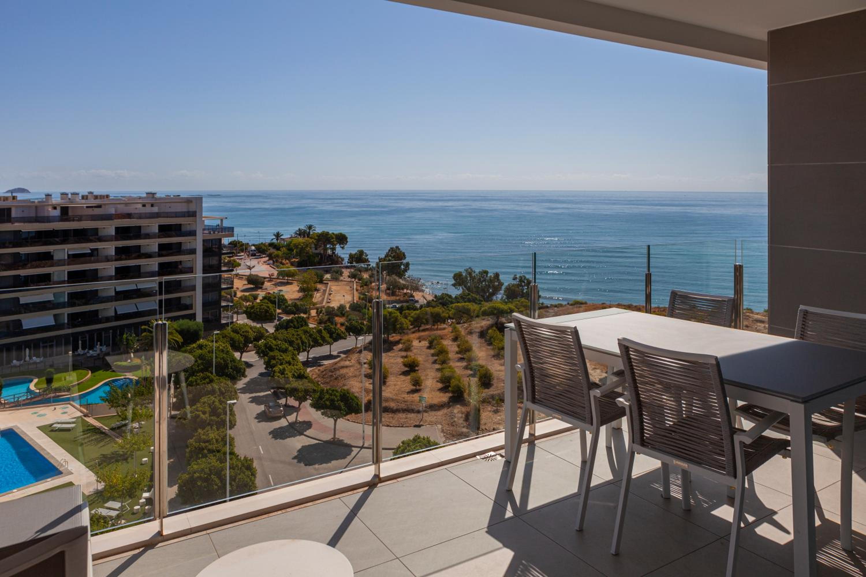 Apartamento 2 Dormitorios Vista Mar  - Photo 4