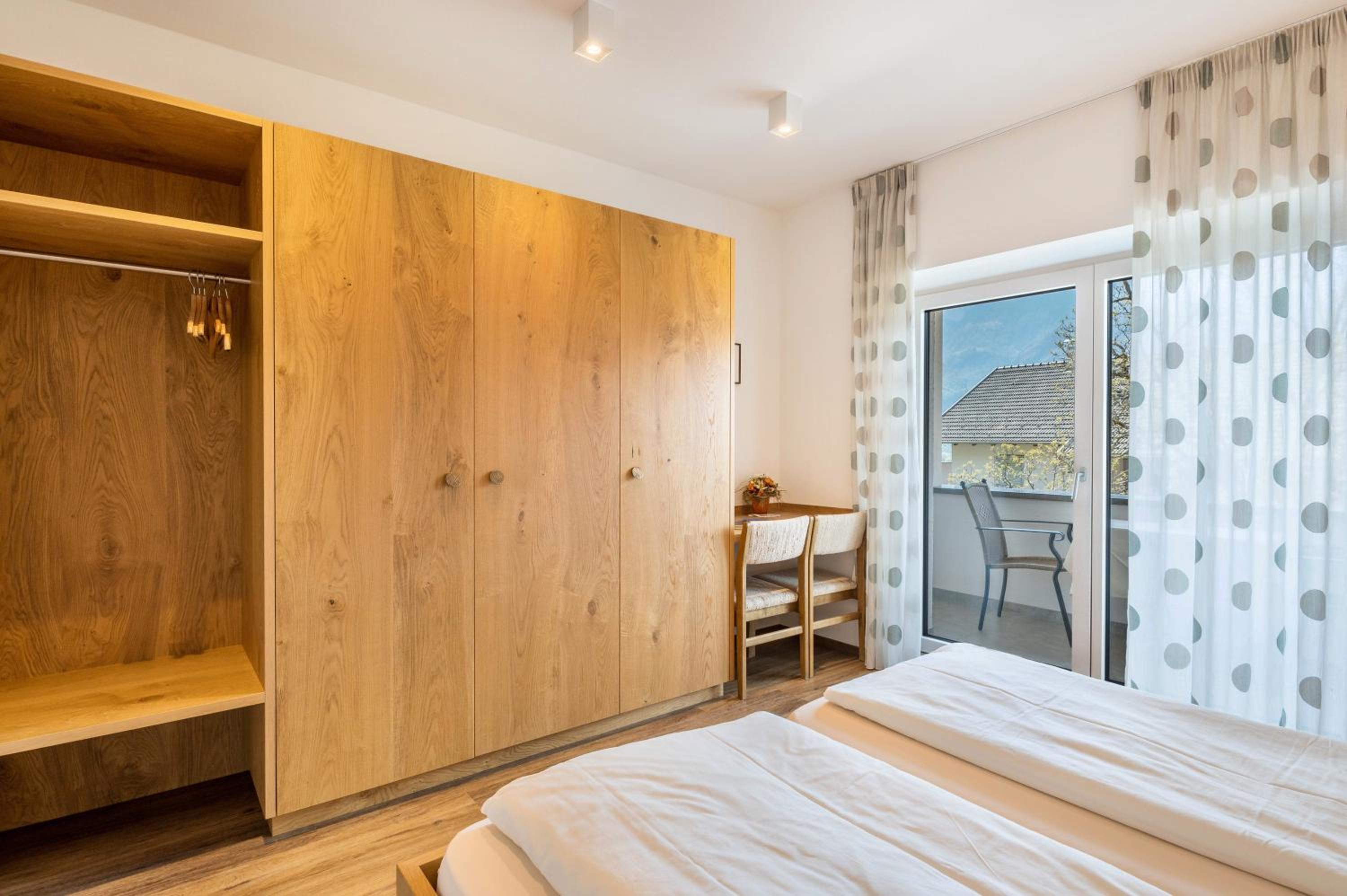 Superior One-Bedroom Apartment with Balcony