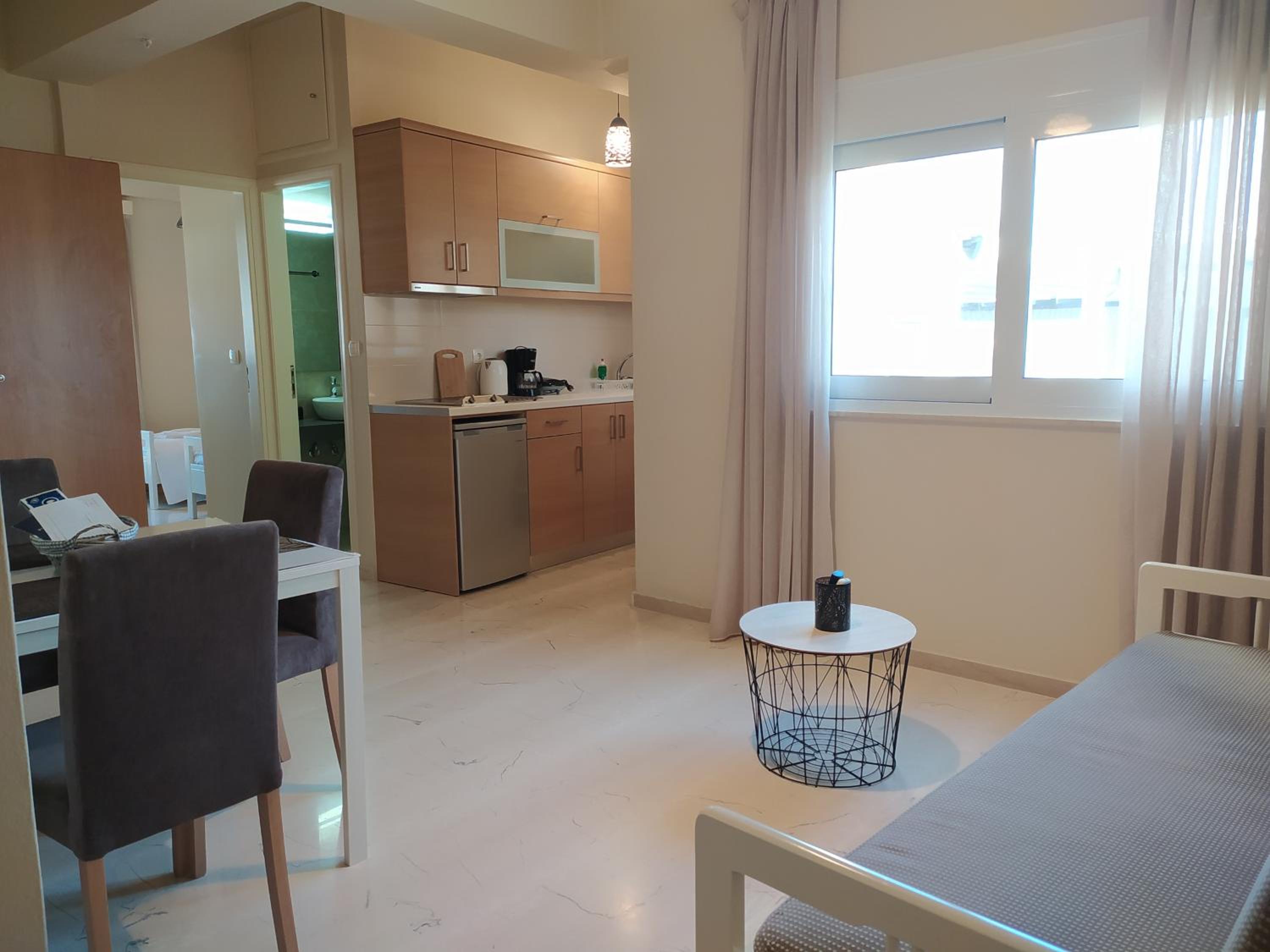 One-Bedroom Apartment