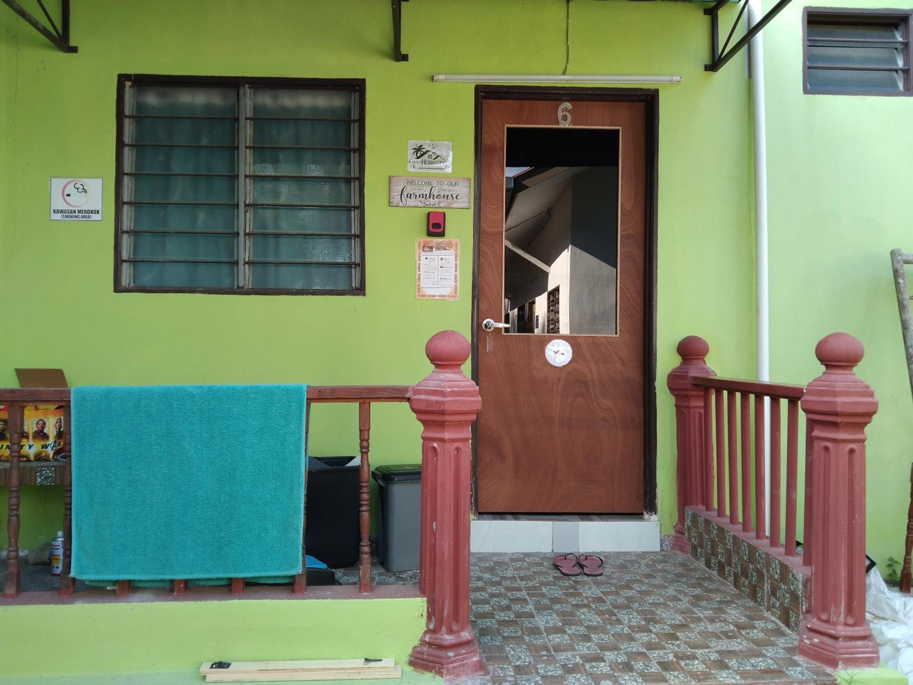 One-Bedroom House photo 1
