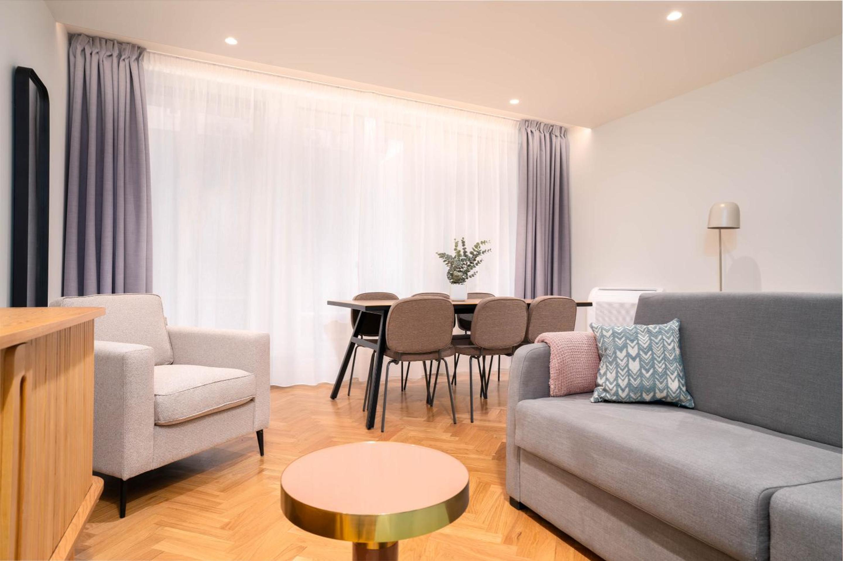 Triplex Apartment with Terrace
