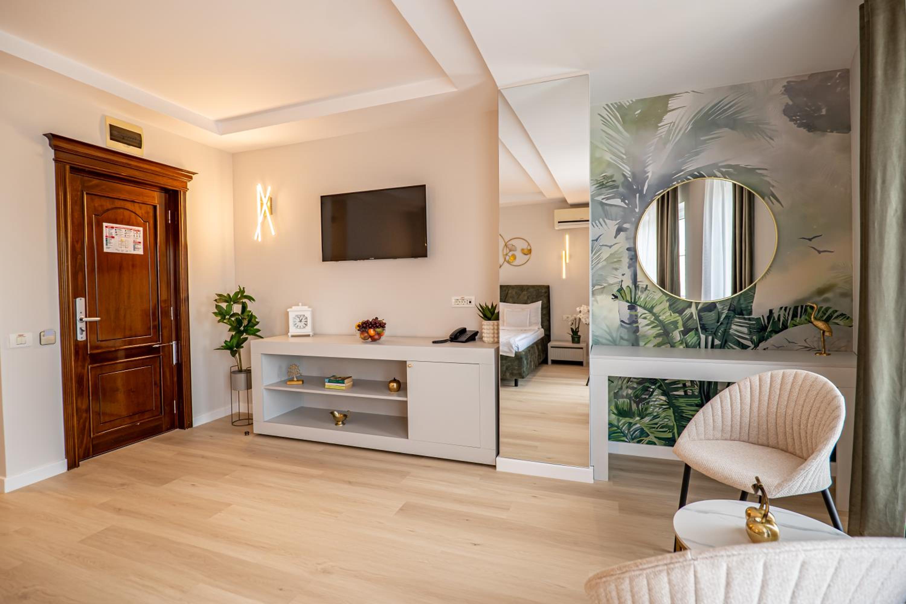 Standard Double Room - Photo 6