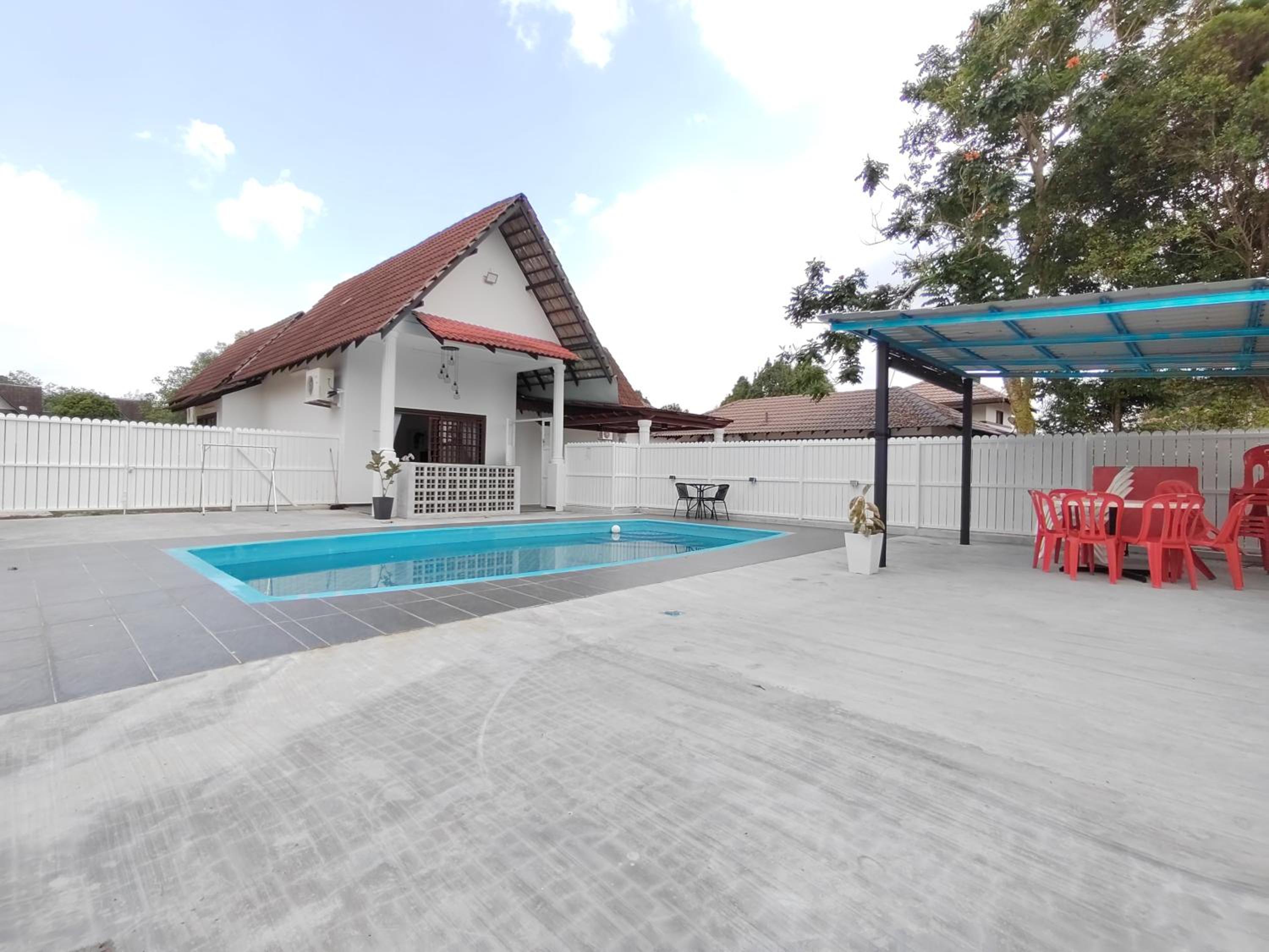 Villa photo 1