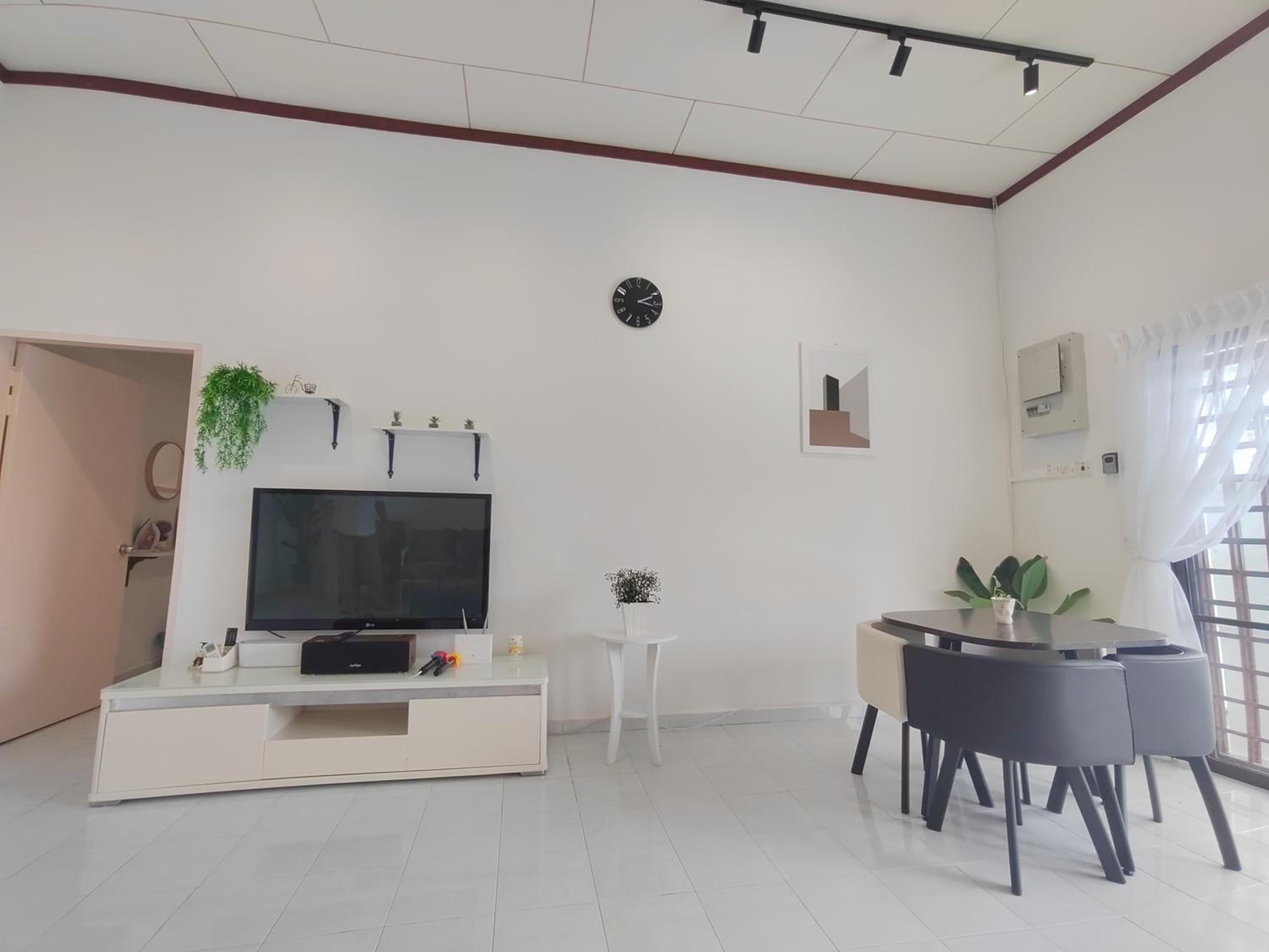 Villa photo 3