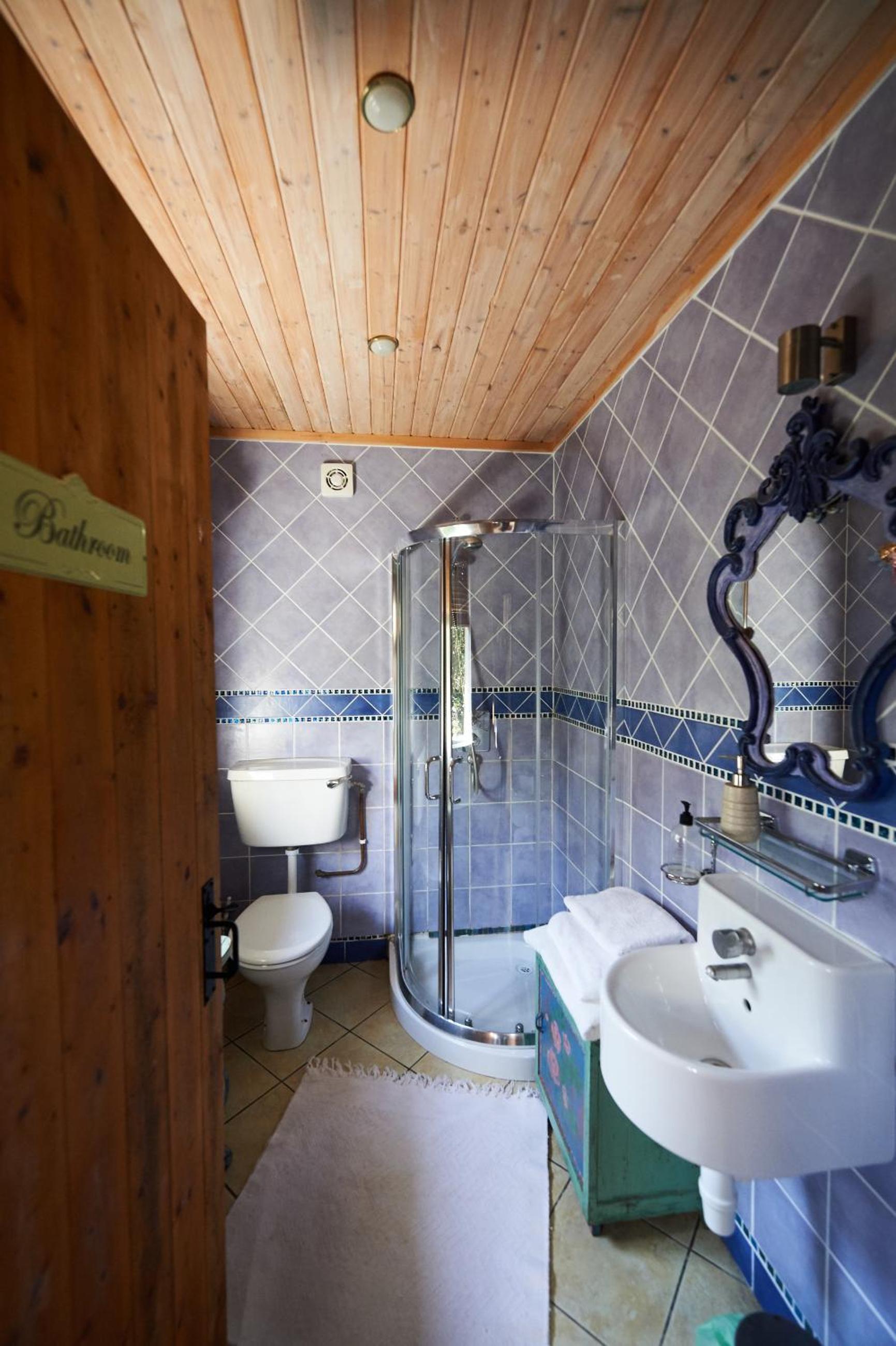 Two-Bedroom Chalet photo 3