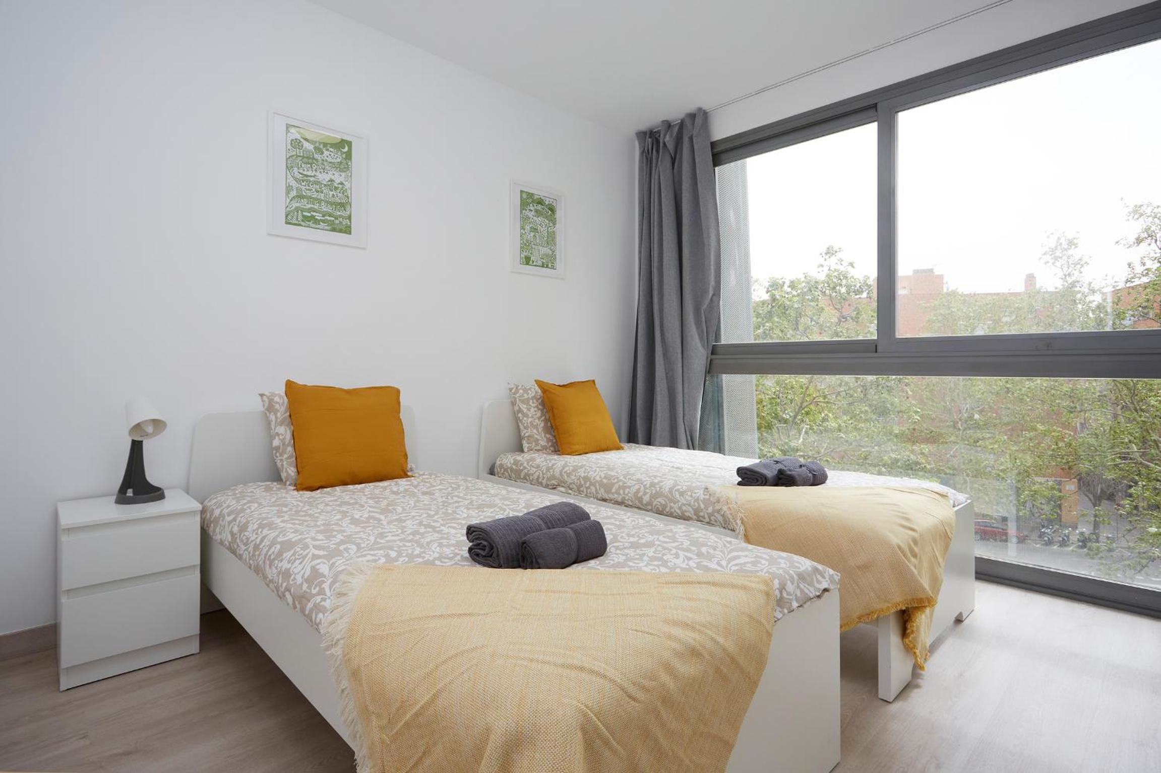Three-Bedroom Apartment photo 3