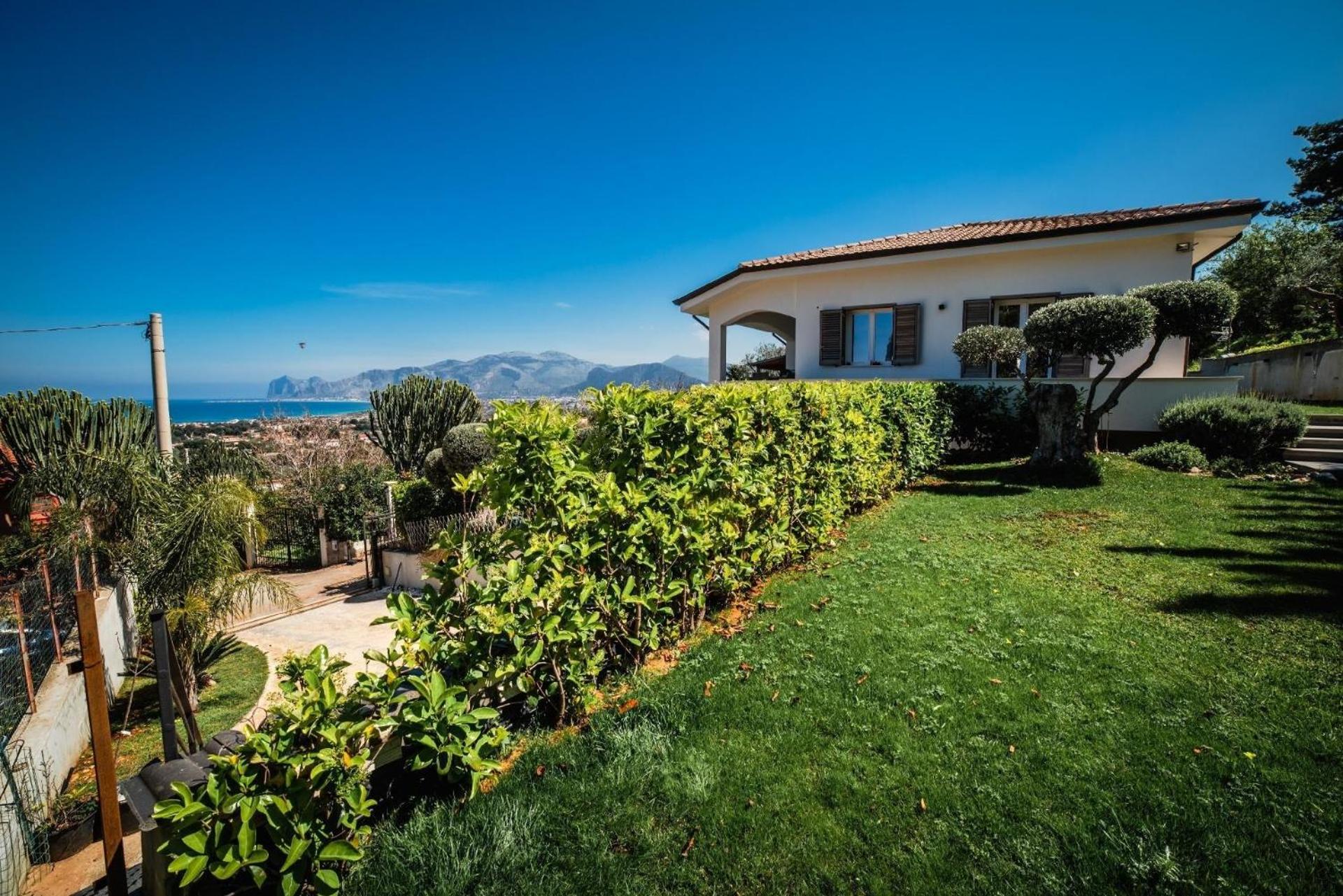 Holiday Home photo 3