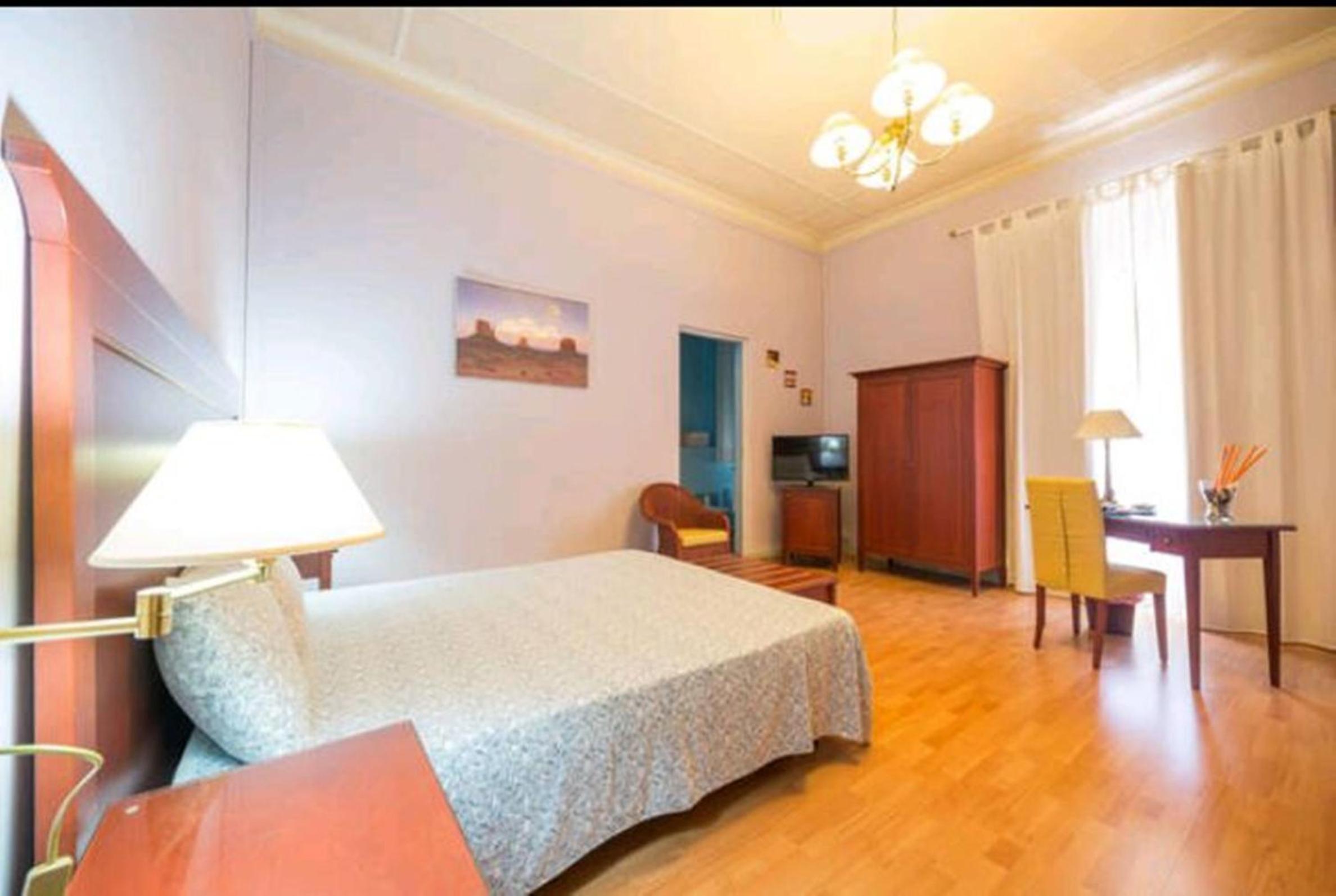 Triple Room with Balcony photo 2