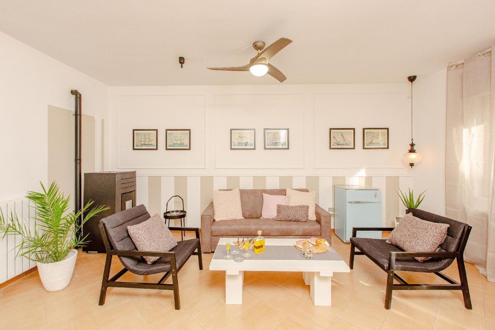 Apartment photo 1