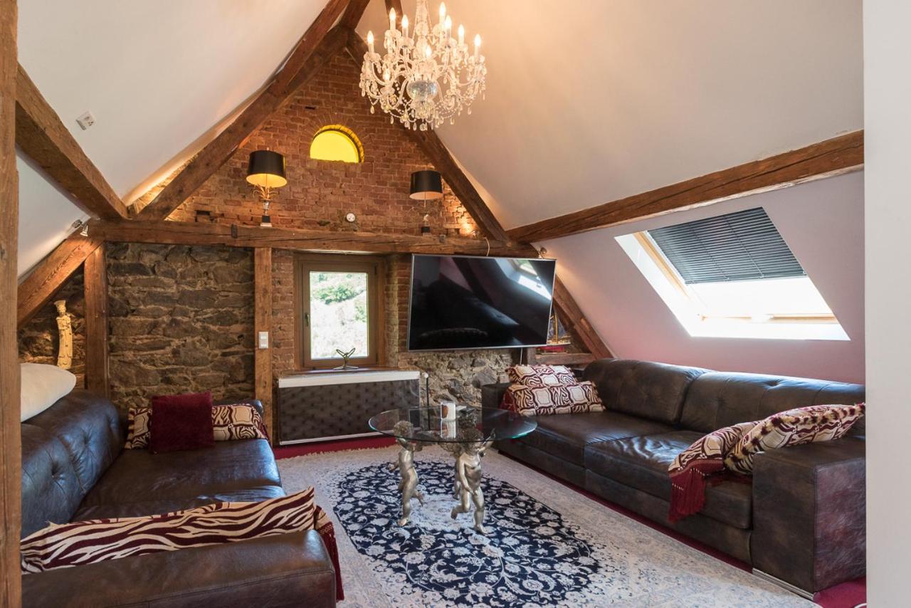 Three-Bedroom House photo 1