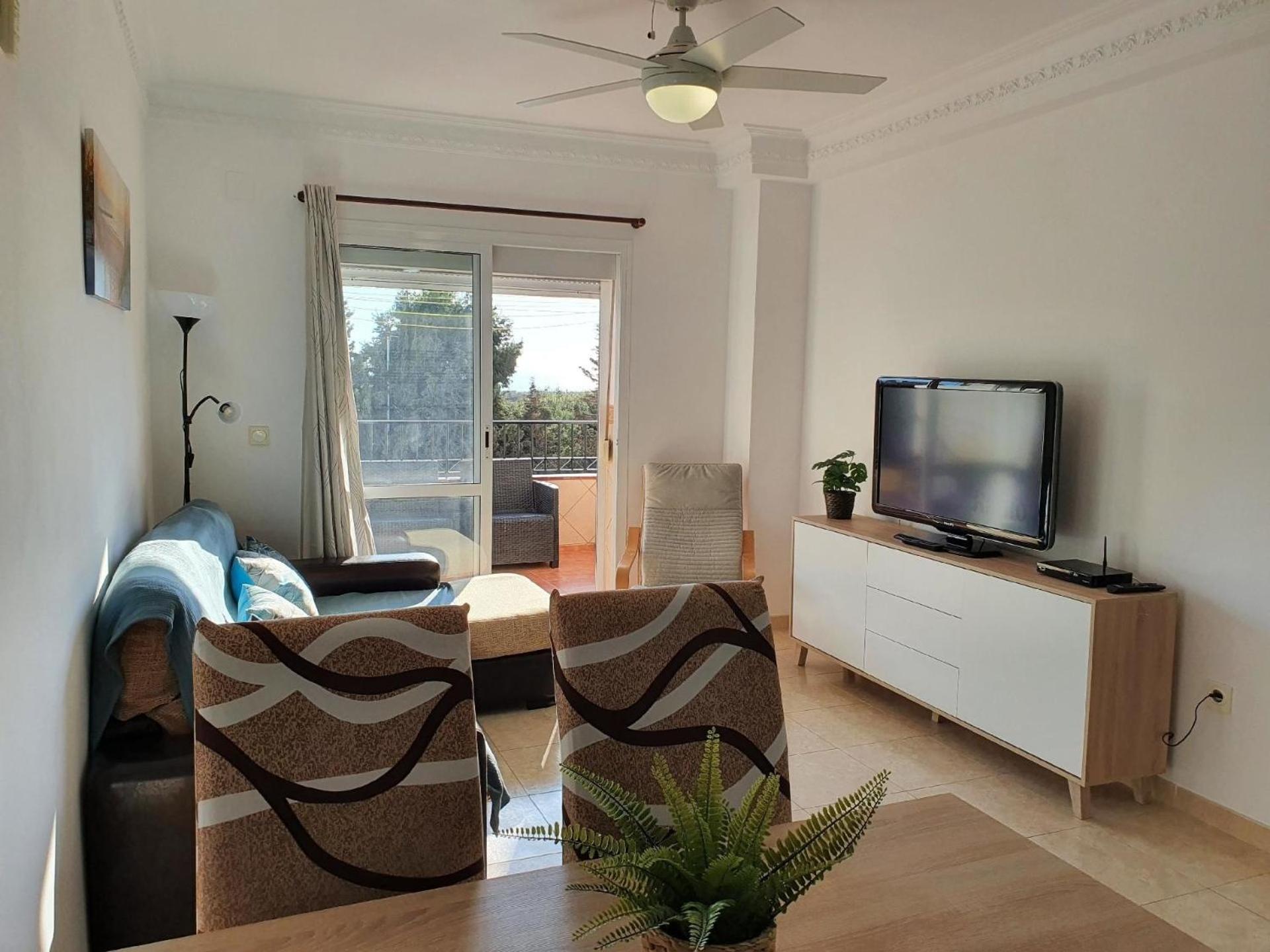 Apartment photo 2