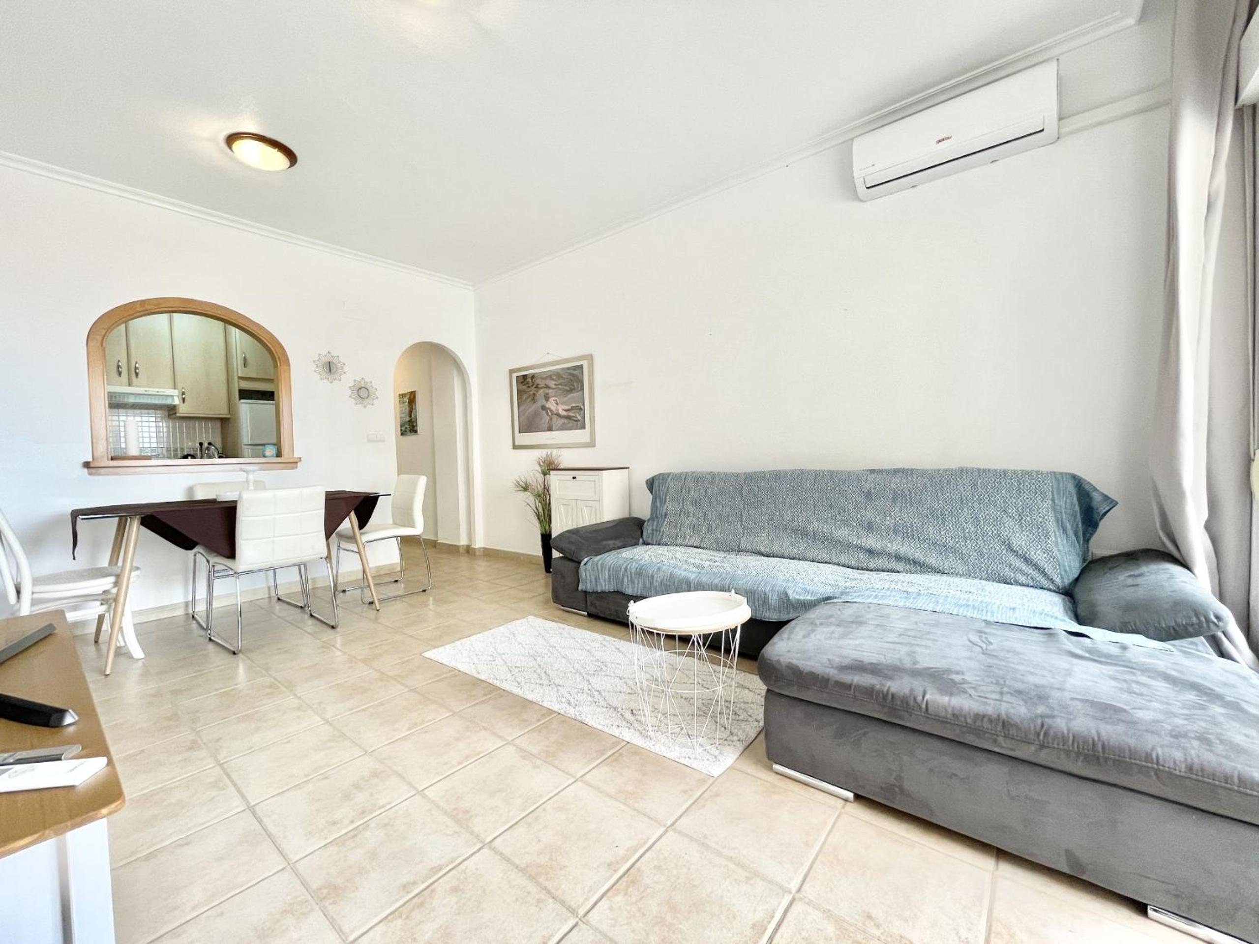 Apartamento con vista al mar