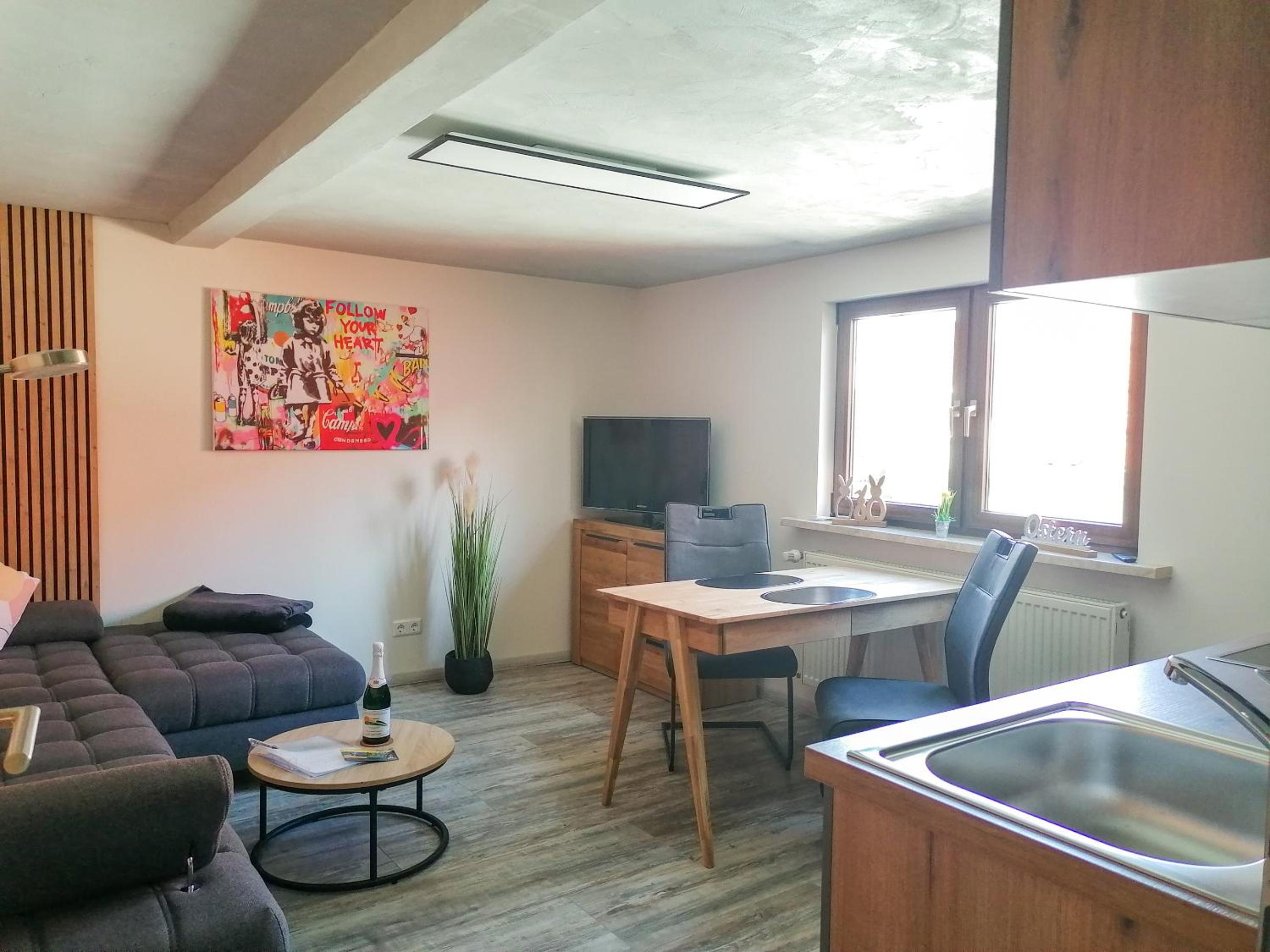 Apartment photo 2