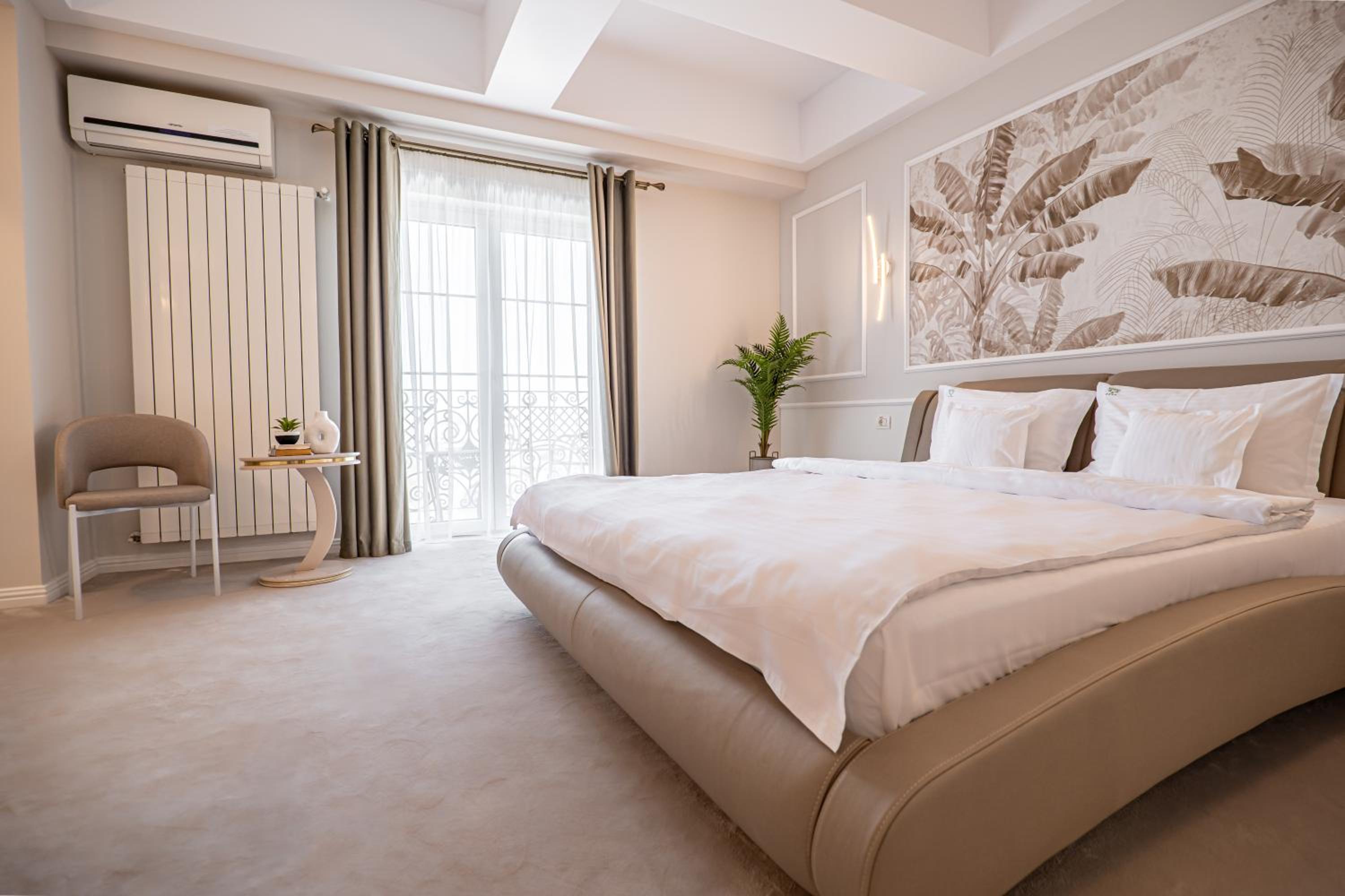 Double Room with Side Sea View - Photo 10