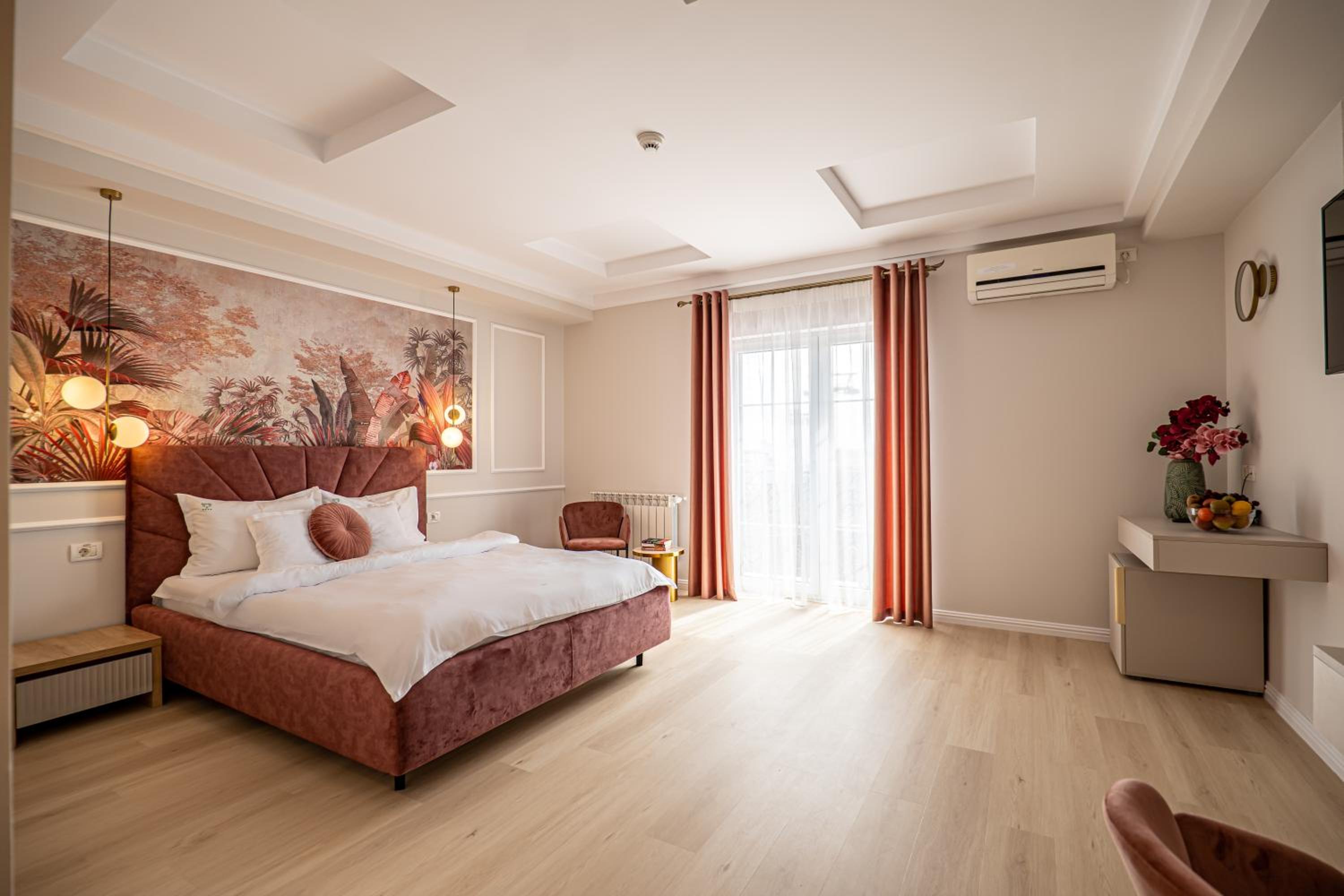 Double Room with Side Sea View - Photo 8