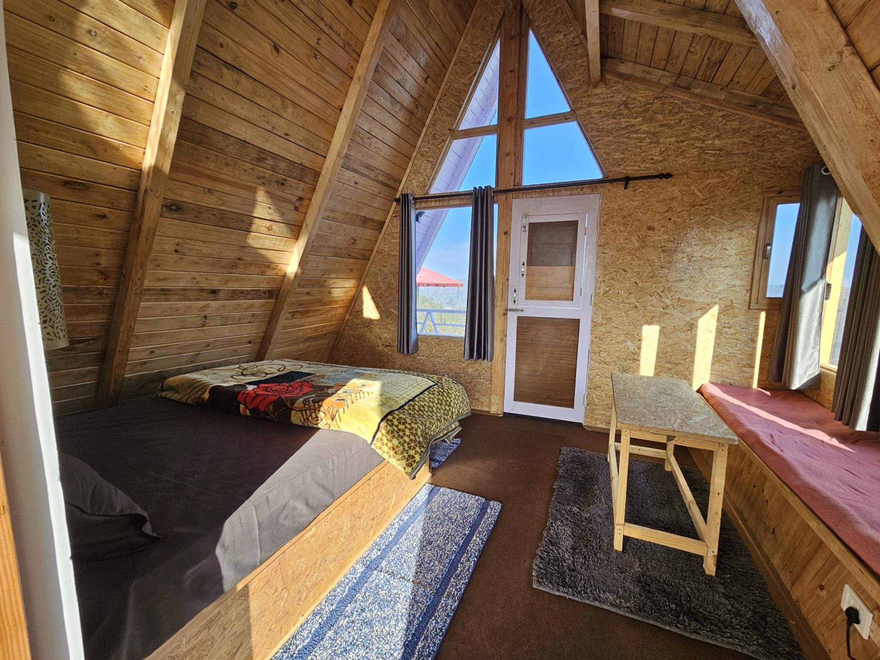 Suite with Mountain View - Photo 1