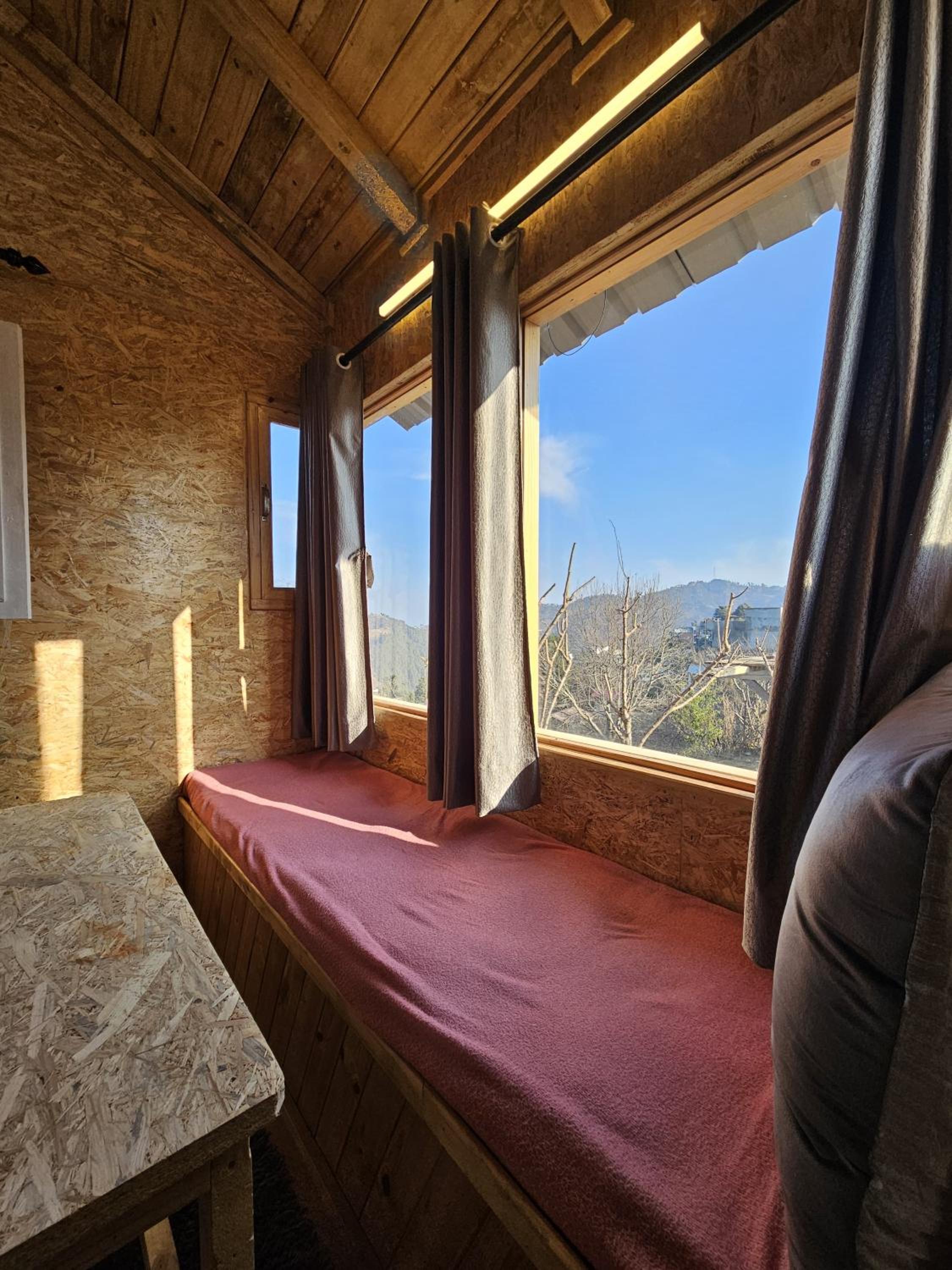 Suite with Mountain View - Photo 5