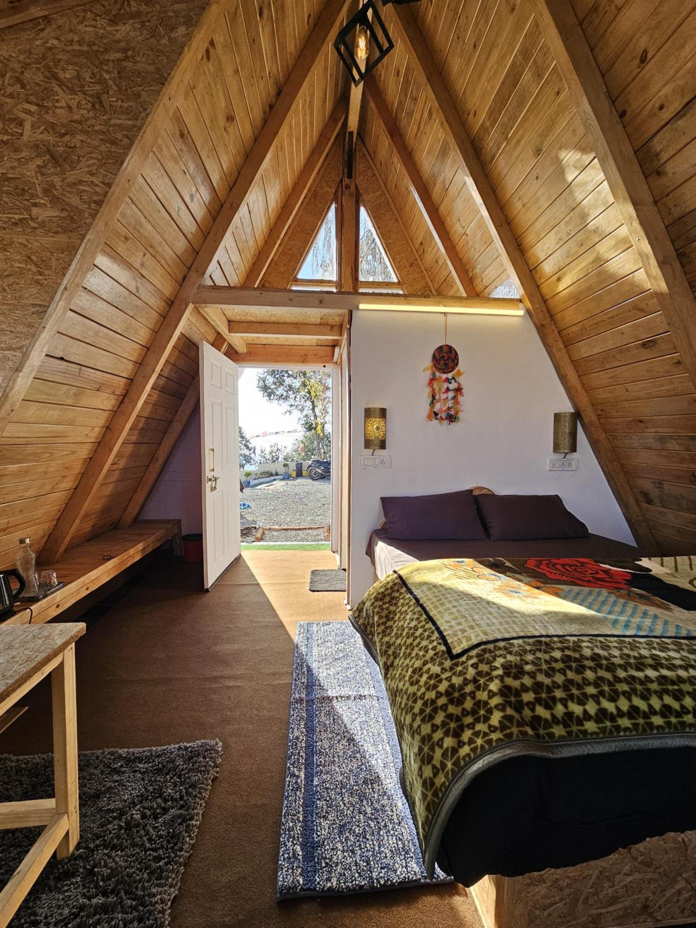 Suite with Mountain View - Photo 3