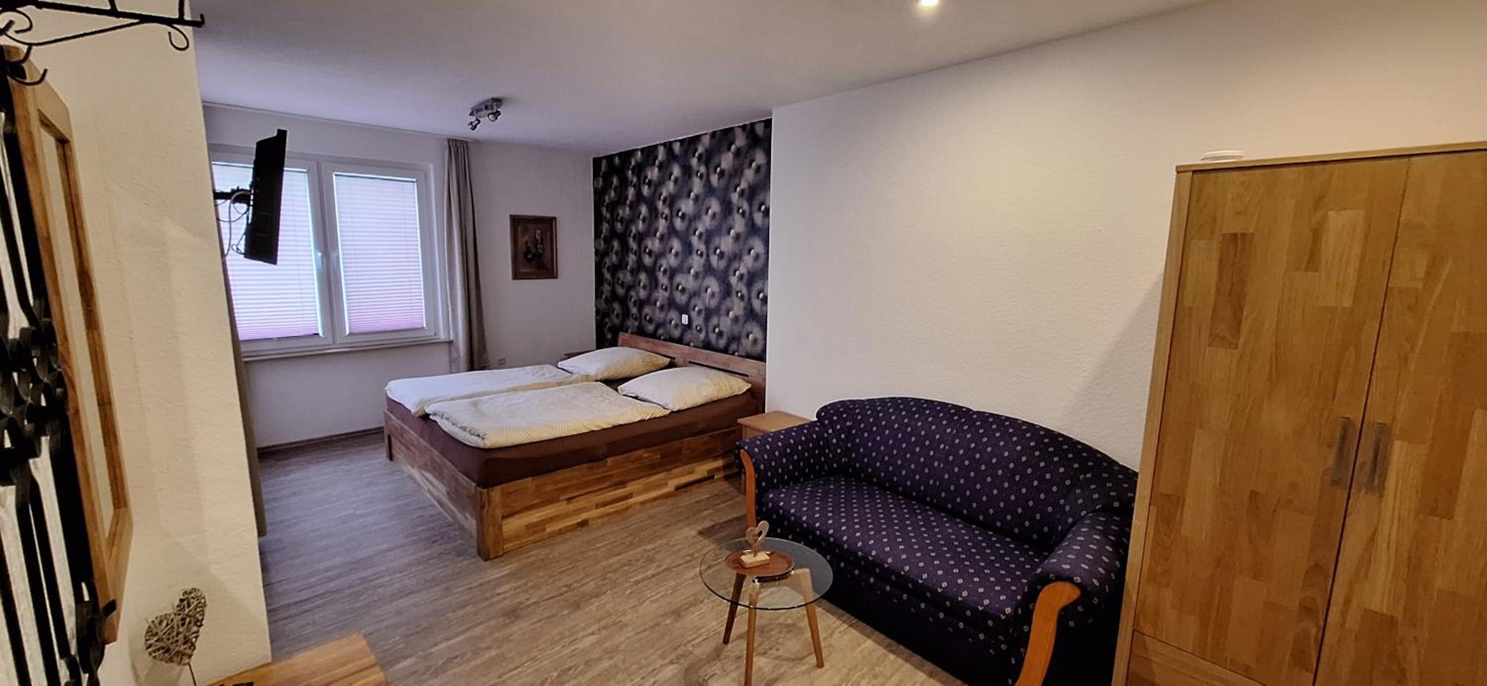 Large Double Room