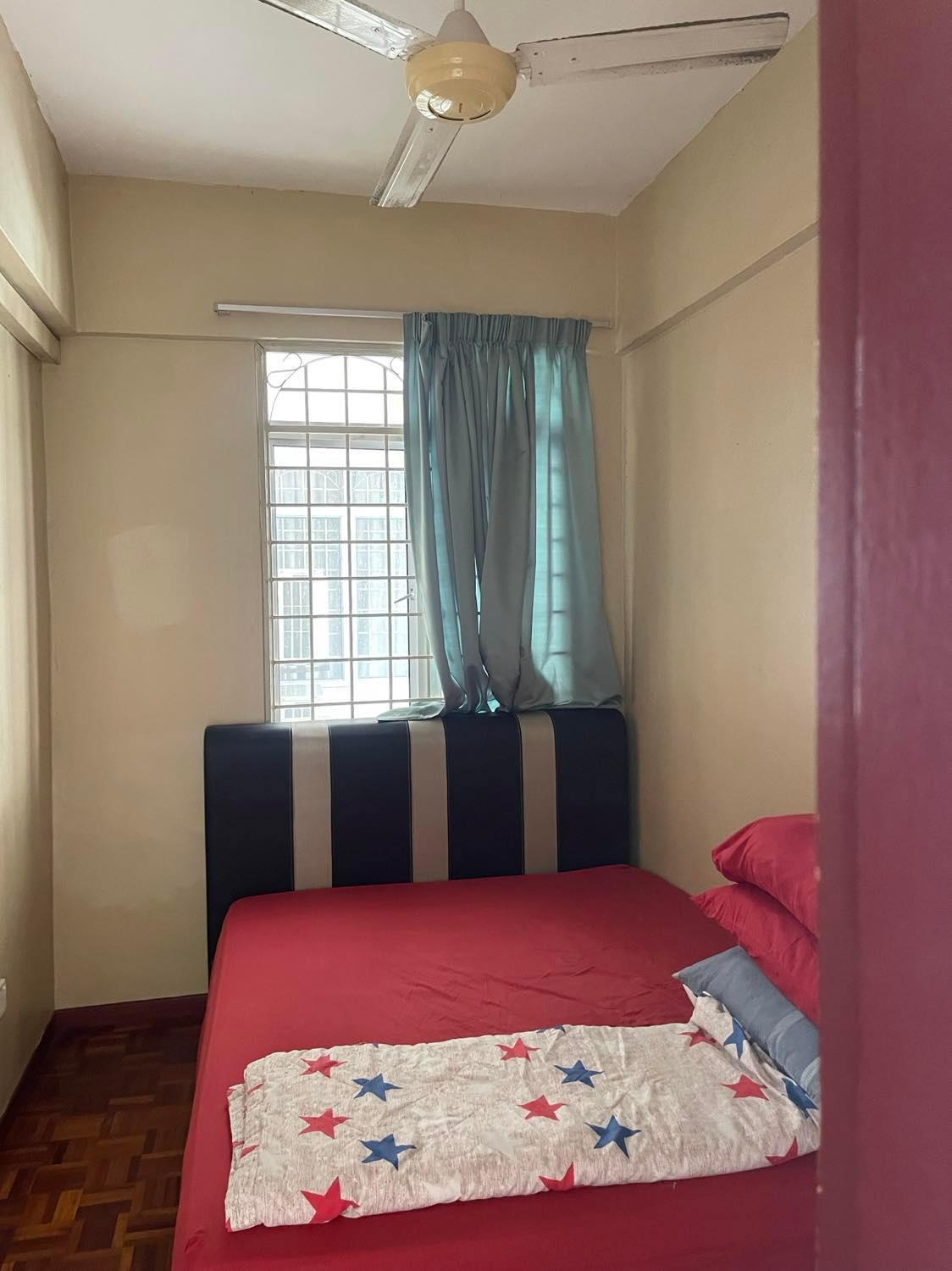 Two-Bedroom House photo 3