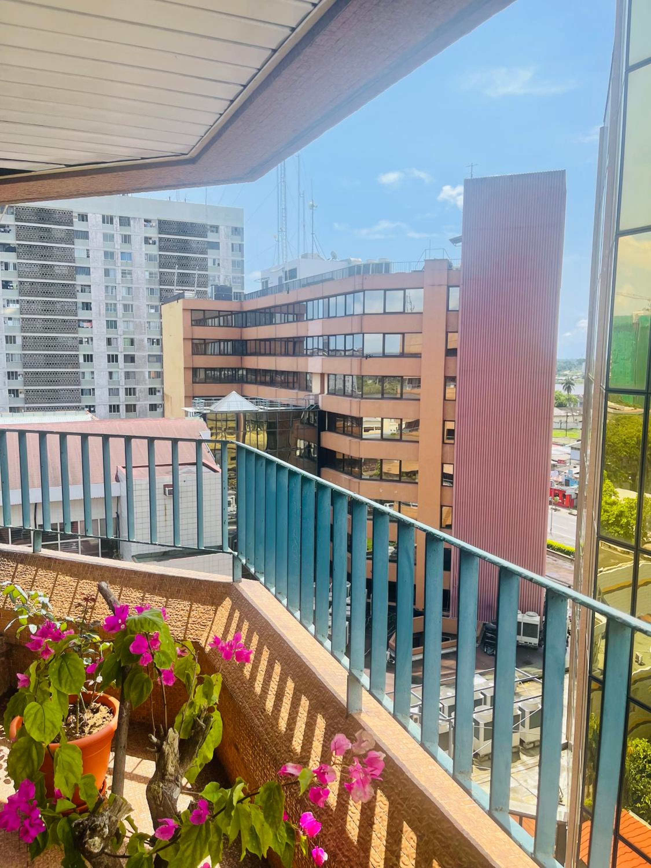 Apartment with Balcony photo 1