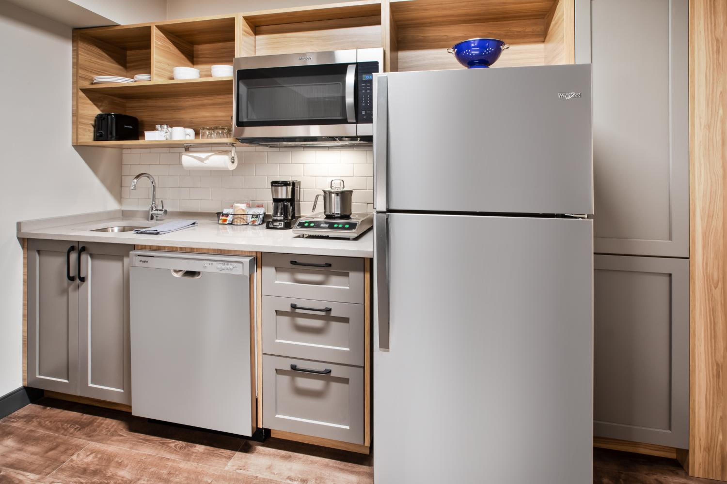 Standard Room - Photo 8
