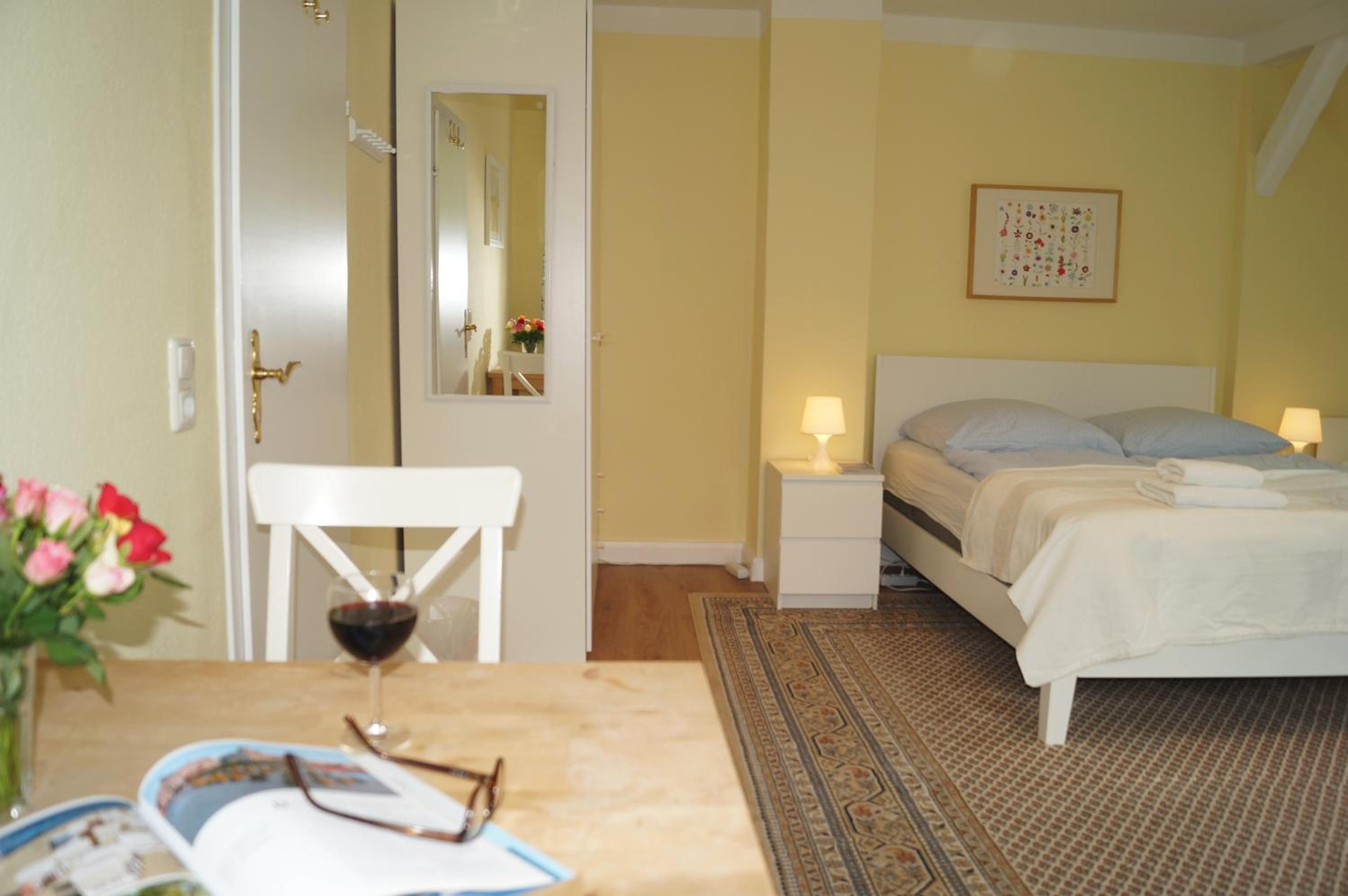 Three-Bedroom Apartment photo 1