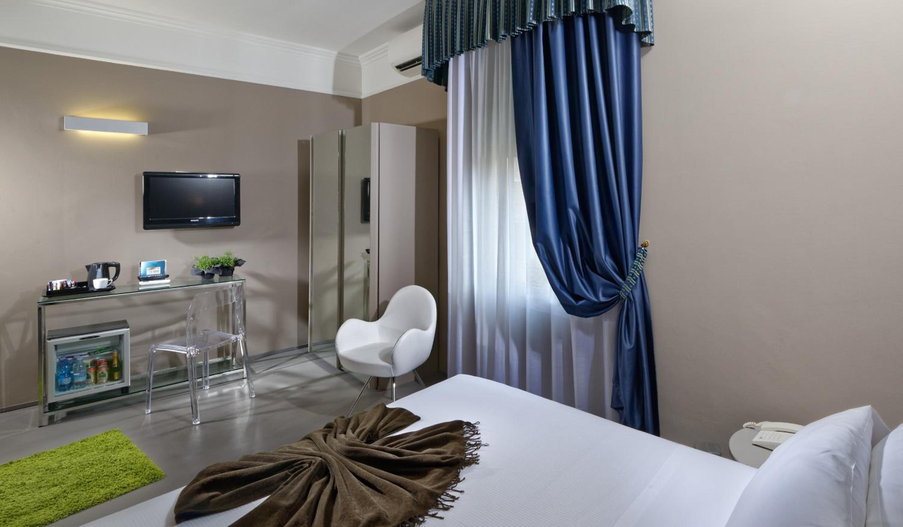 Experience comfort in our stylish and cozy rooms!