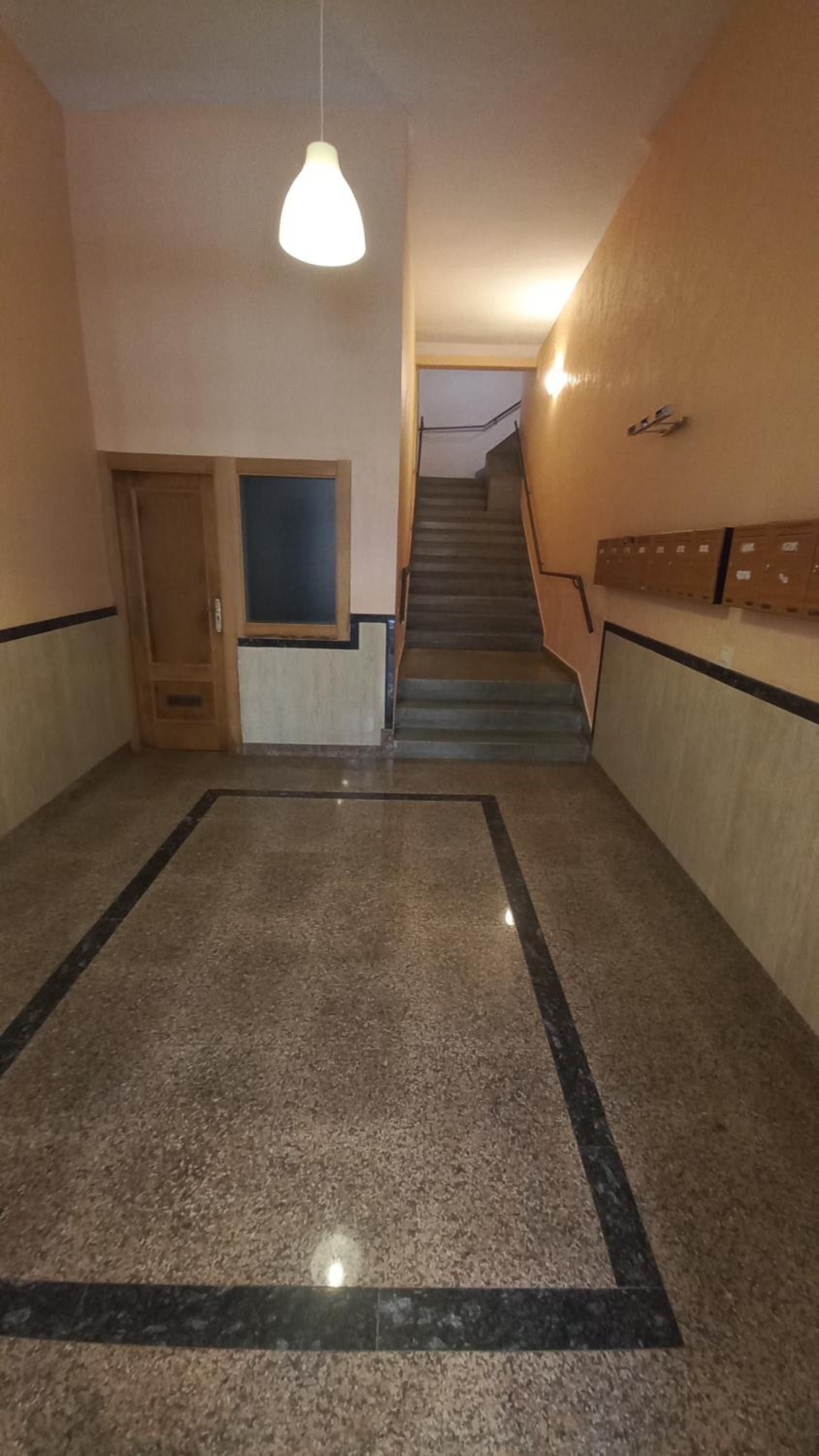 Apartment - Photo 11