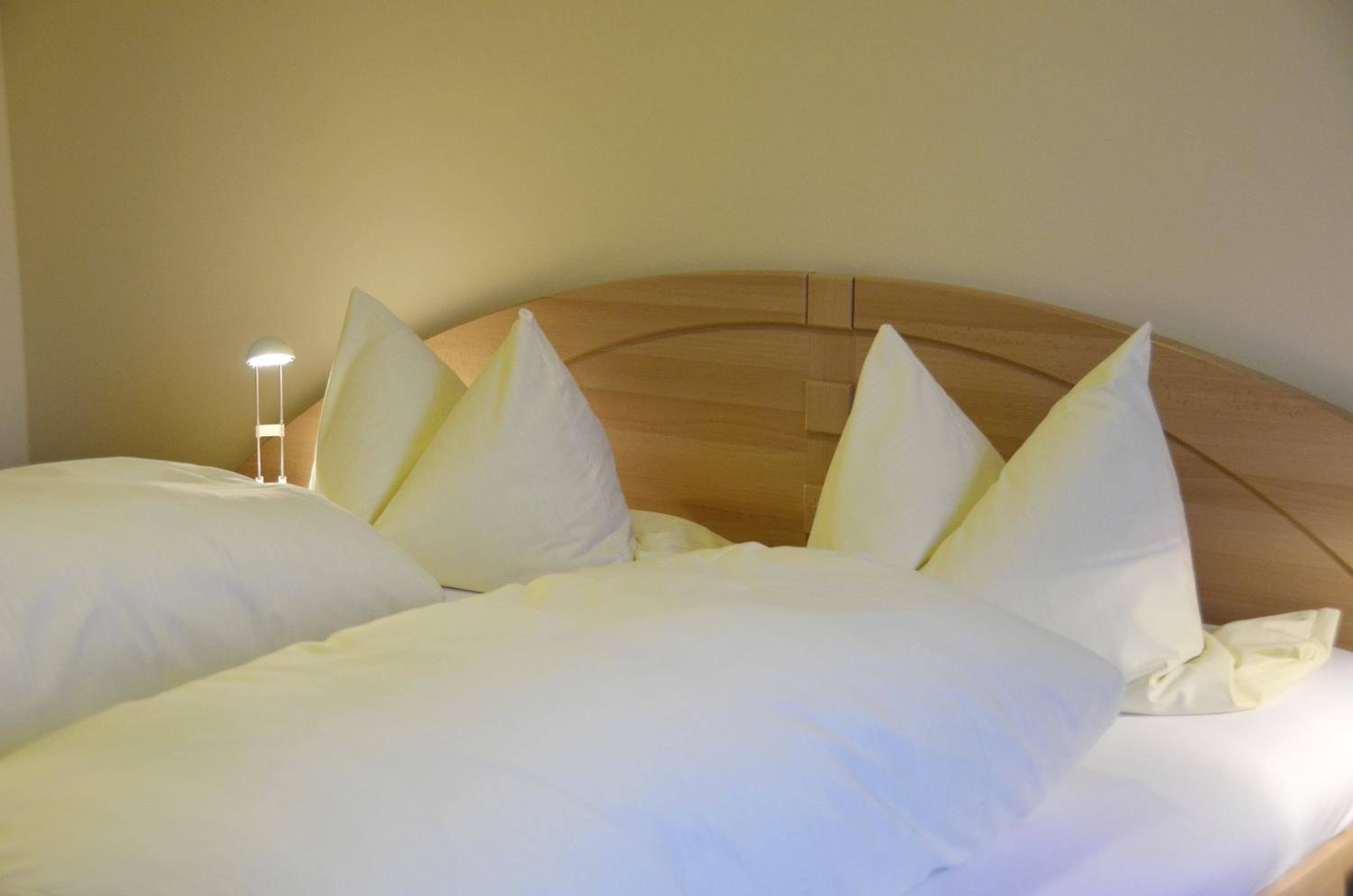 Double Room - Photo 7