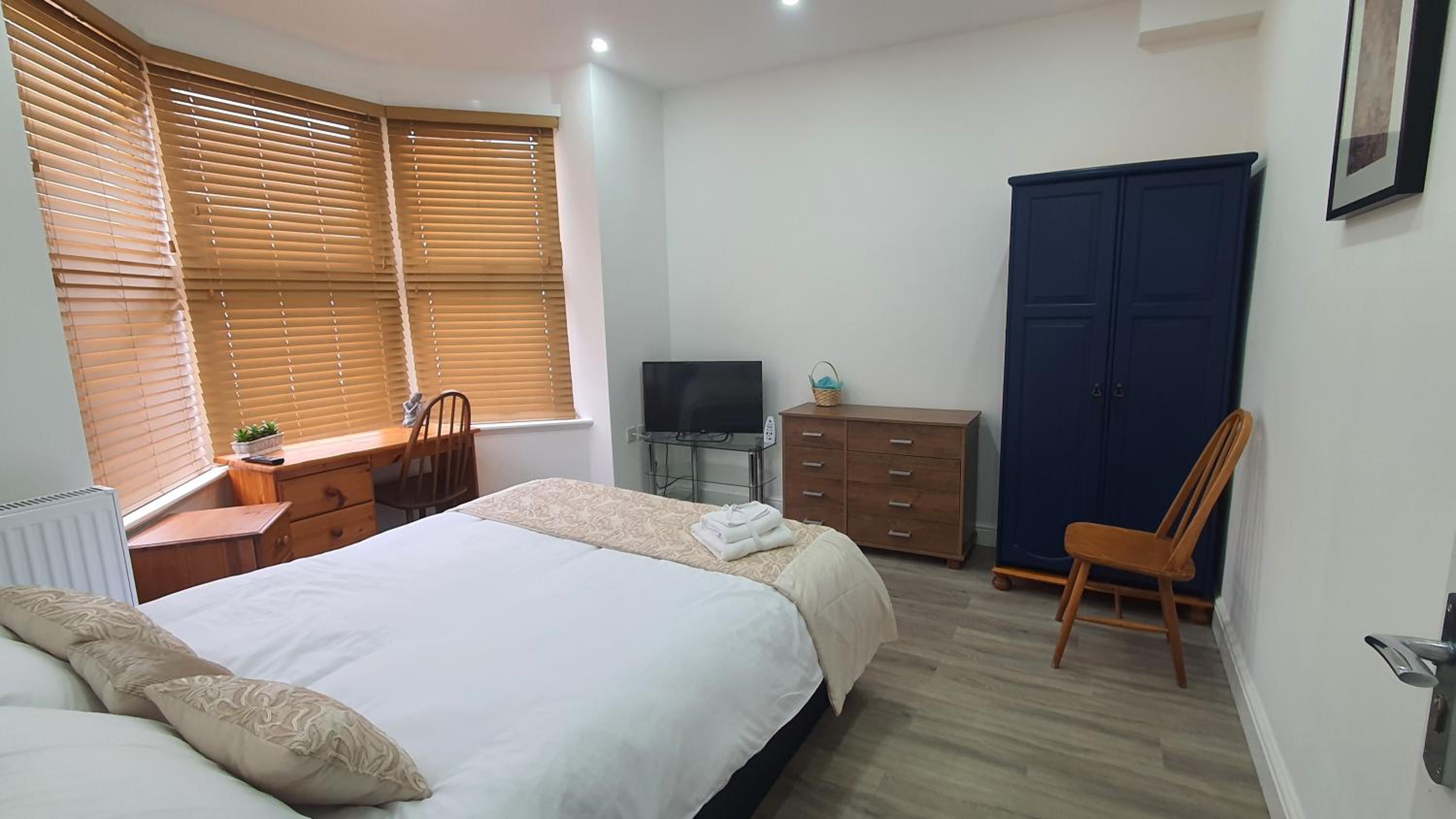 Double Room with Private Bathroom