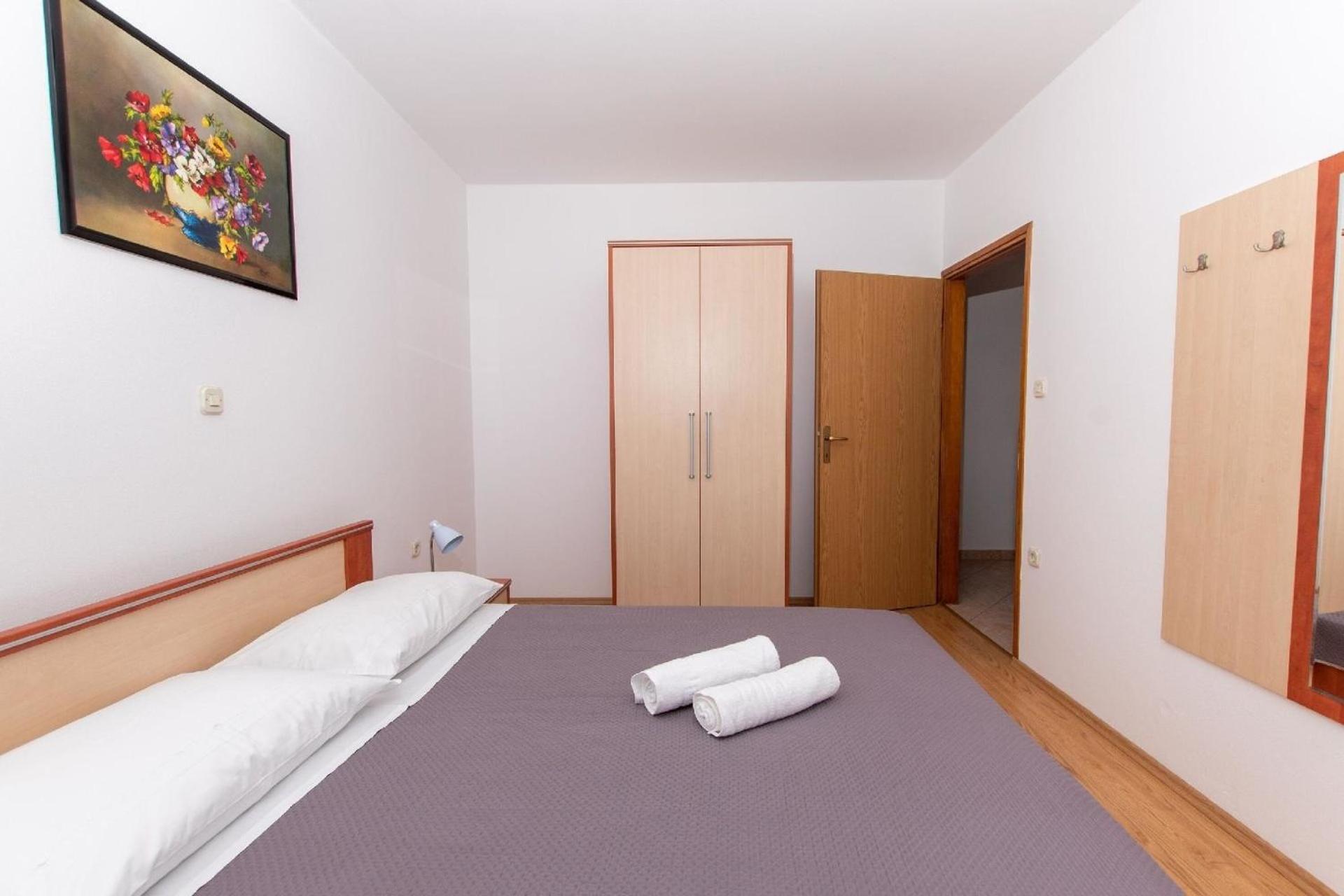 Six-Bedroom Holiday Home photo 1