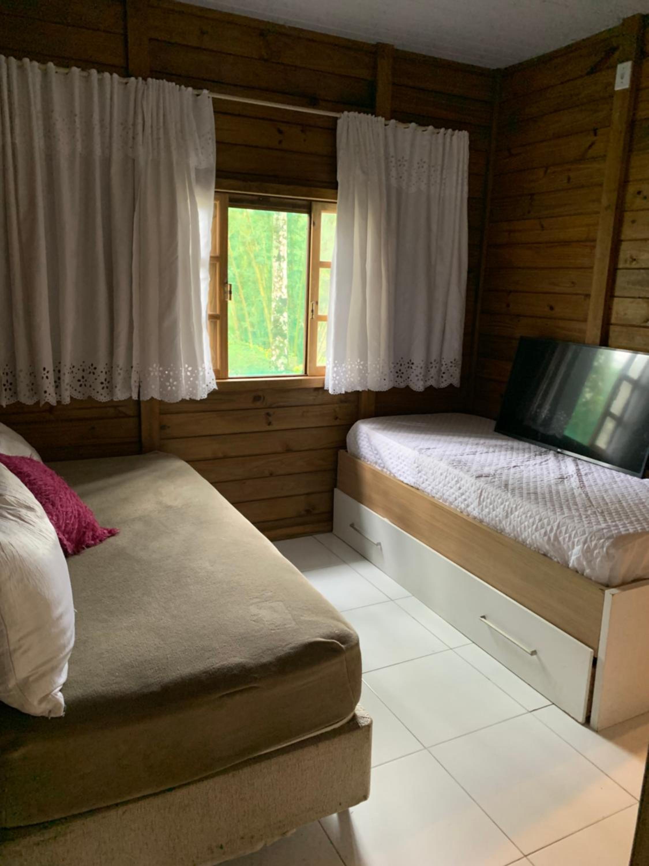 Four-Bedroom House photo 1