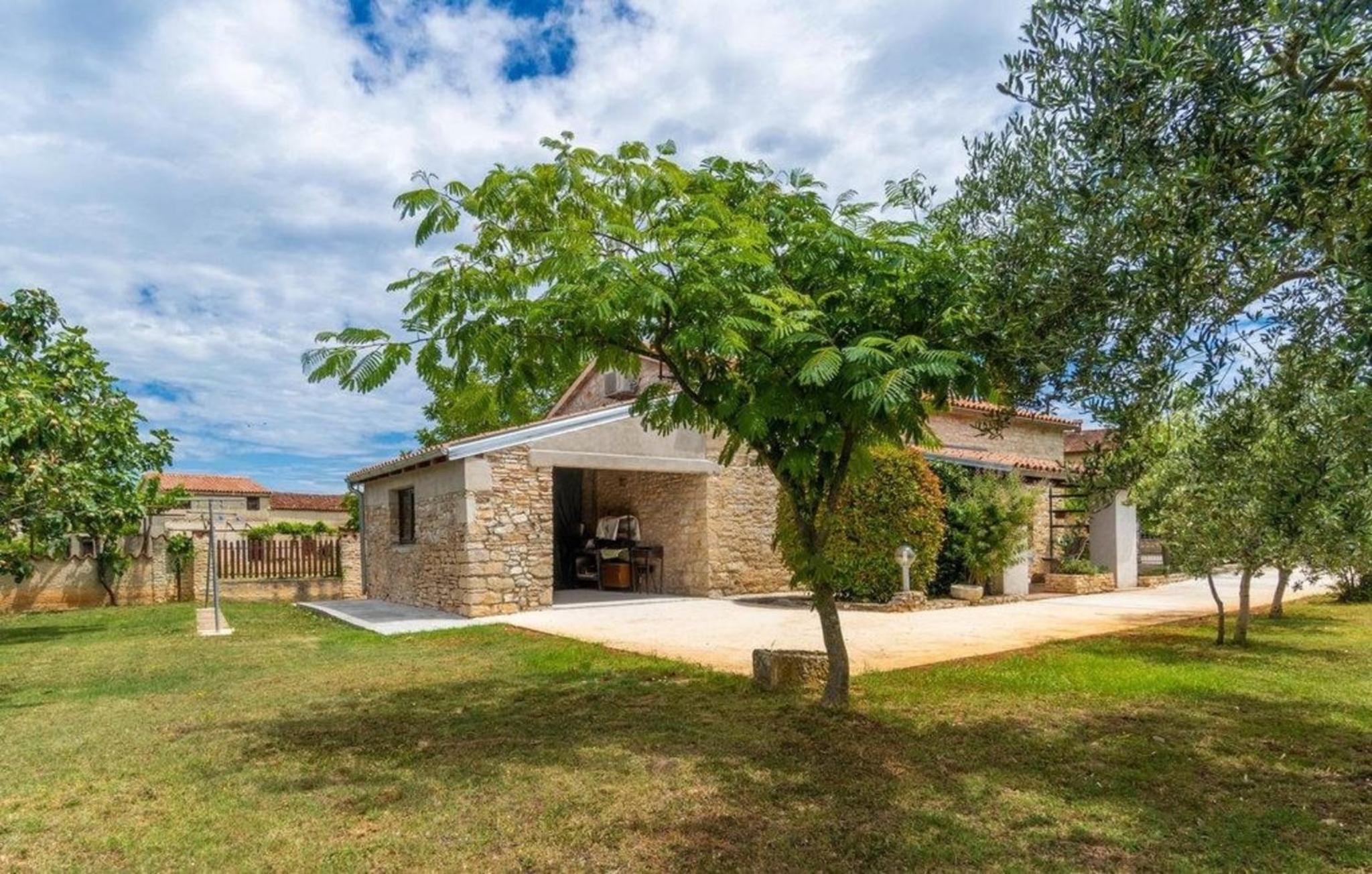 Holiday Home photo 2