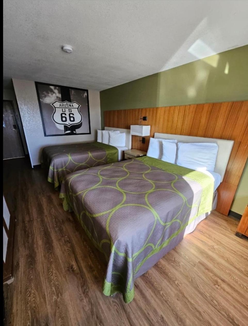 Deluxe Double Room with Two Double Beds - Non-Smoking - Photo 1