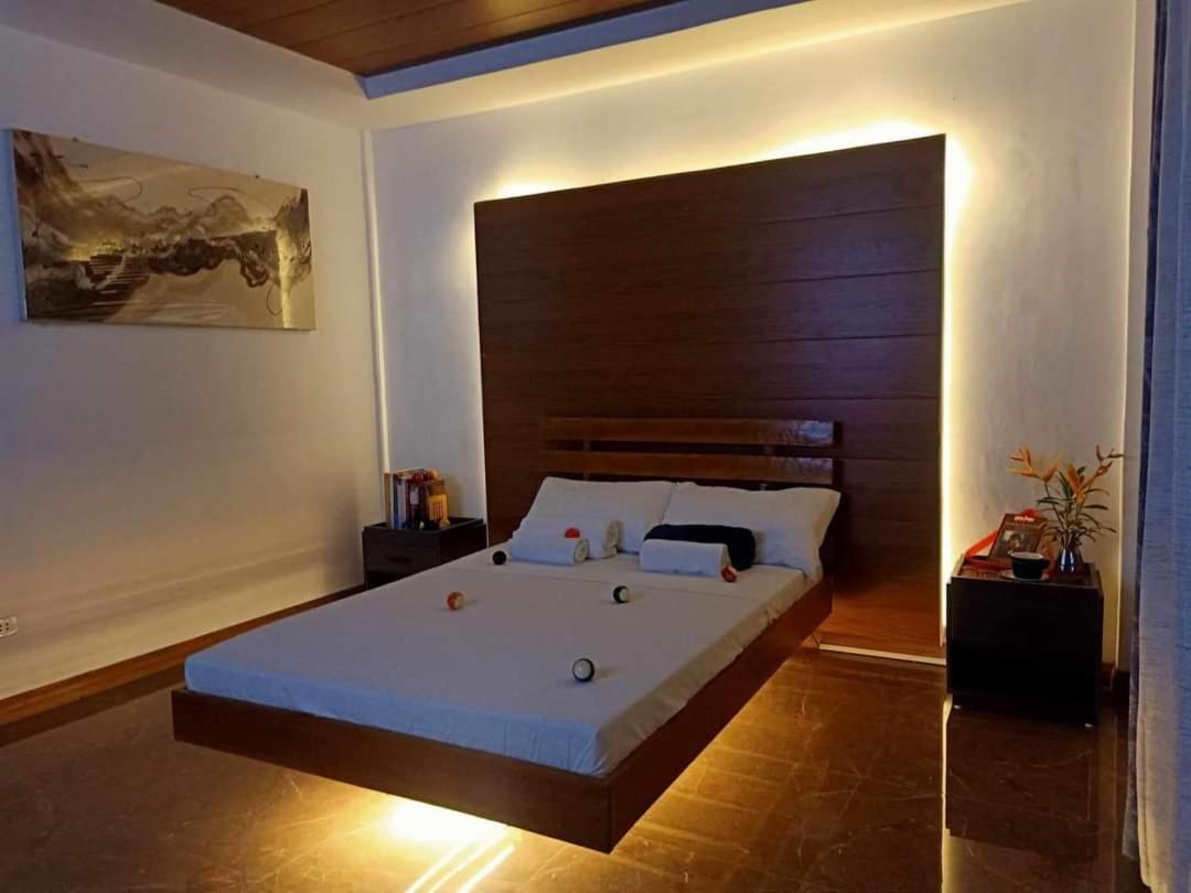 Deluxe Double or Twin Room with River View photo 3