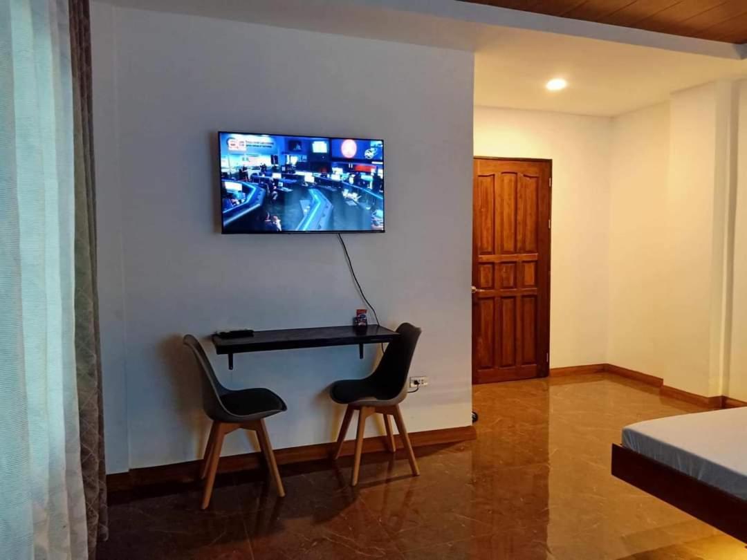 Deluxe Double or Twin Room with River View photo 1